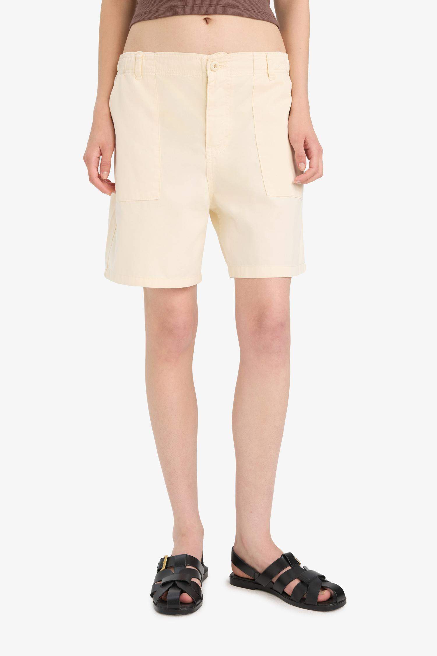 Coool Normal Bel Kısa Paça Gabardin Şort