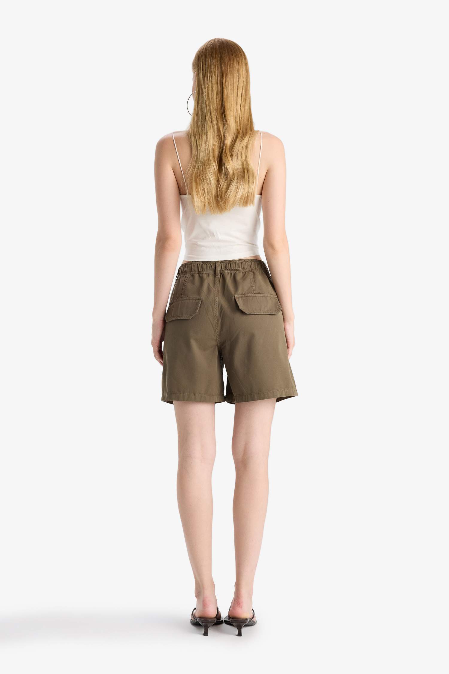 Coool Normal Bel Kısa Paça Gabardin Şort