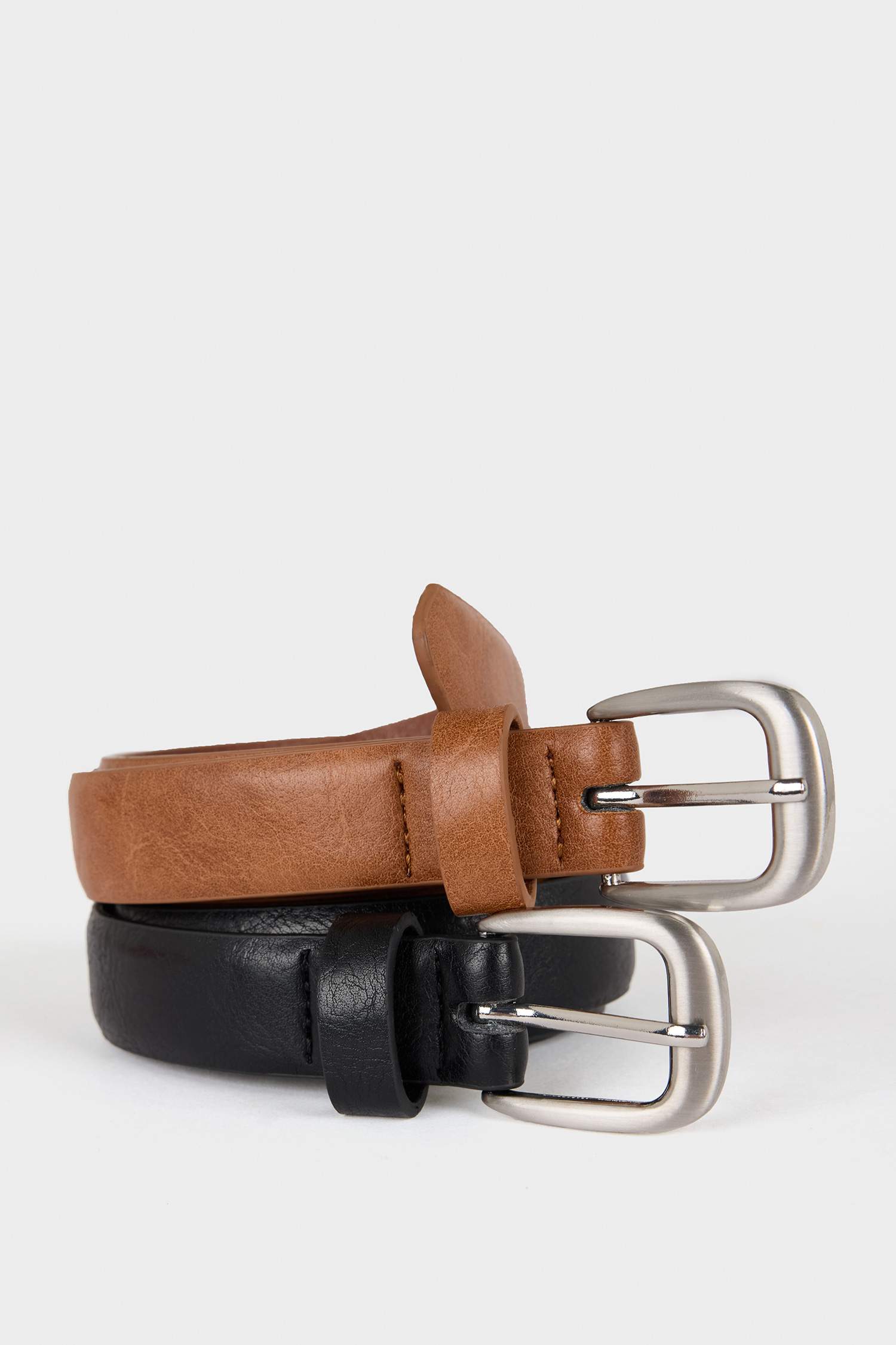 حزام جلد صناعي من قطعتين