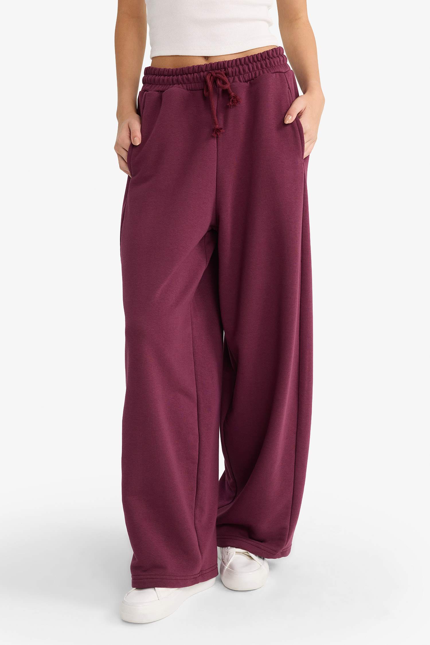 بنطرون بجامة رياضي باريل فيت برجل واسع