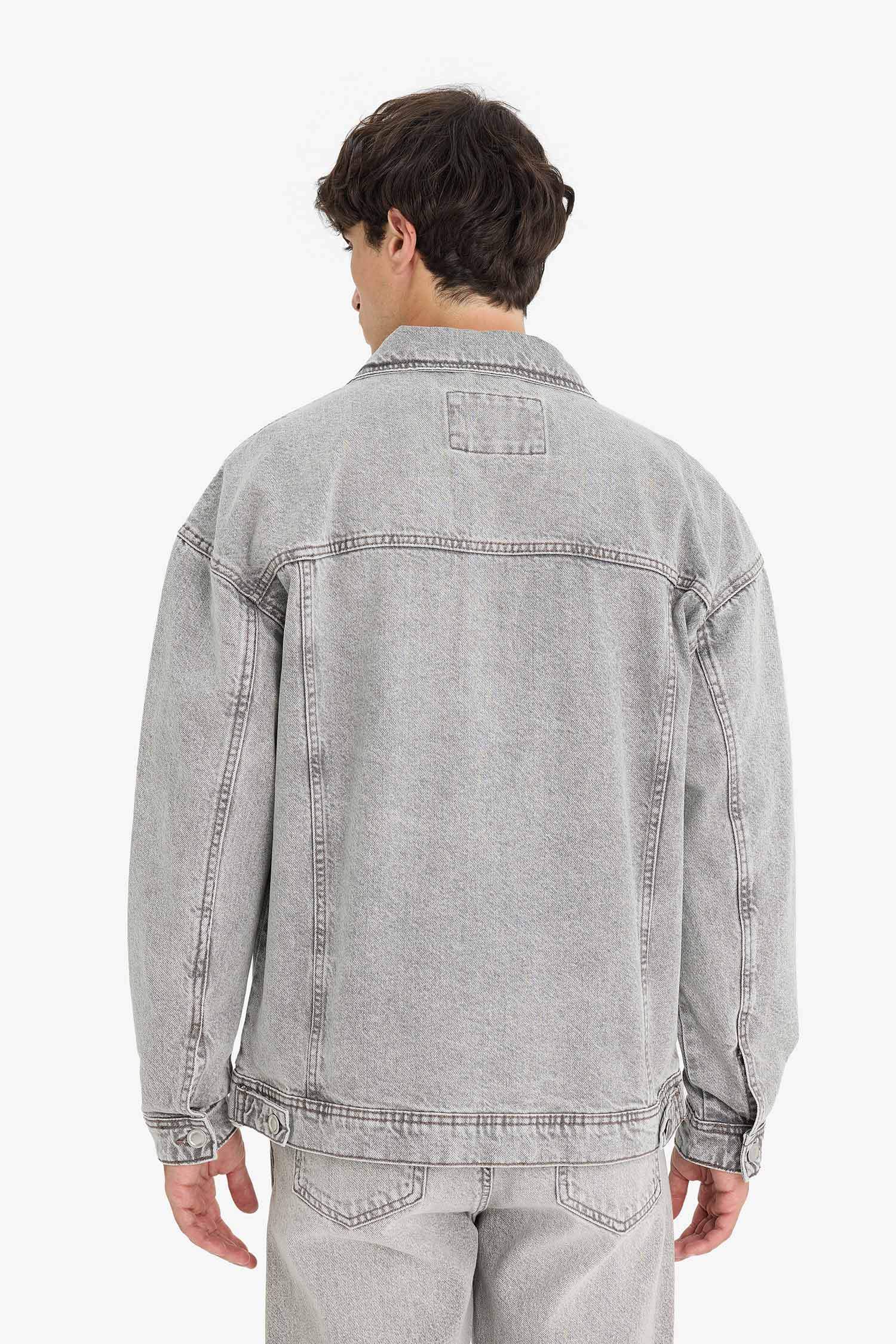 Oversize Fit Denim Jacket