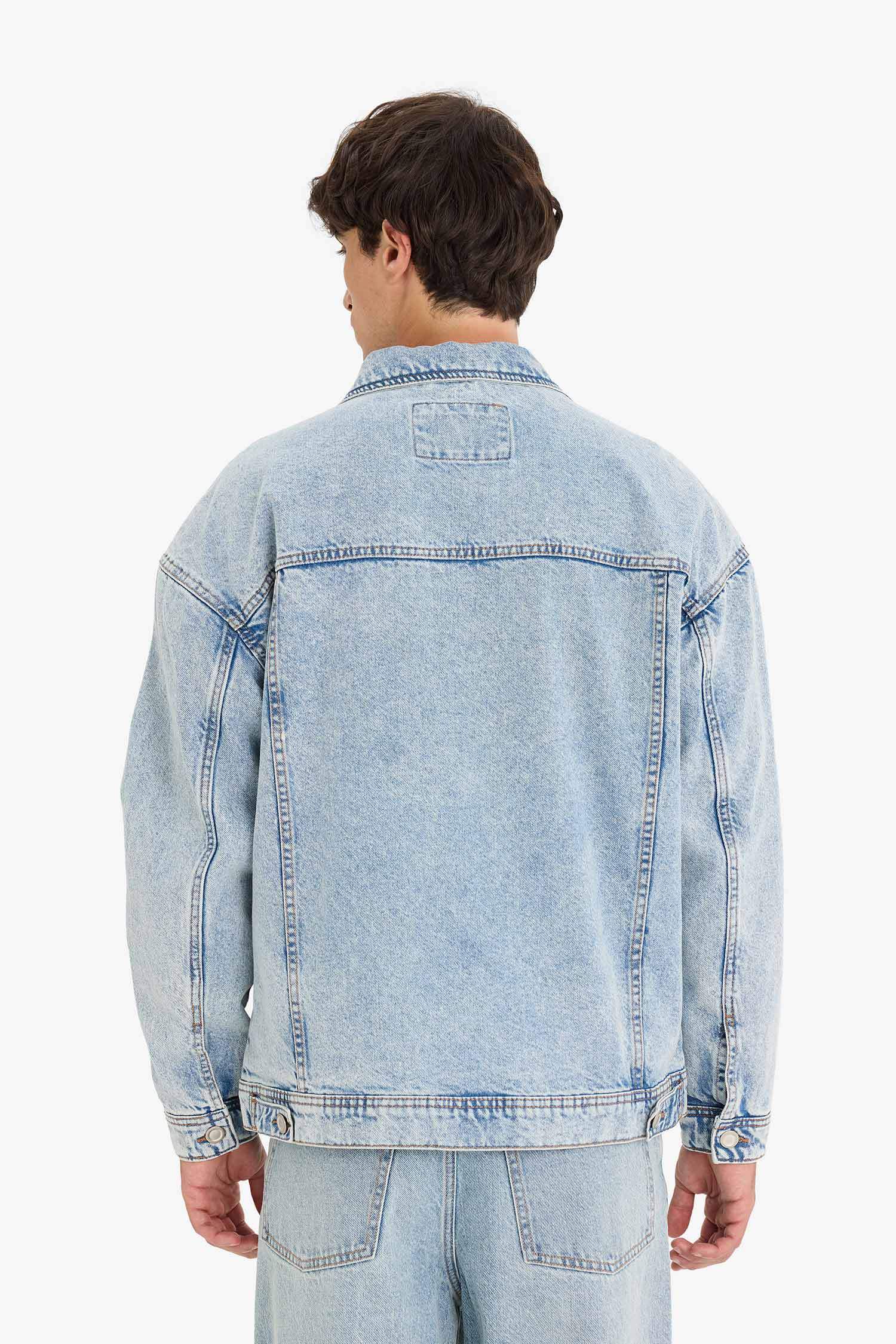 Oversize Fit Denim Jacket