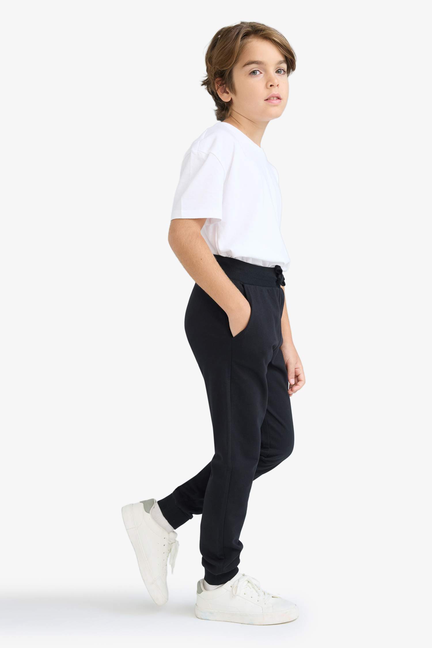Boy Regular Fit Thin Fabric Jogging Pants