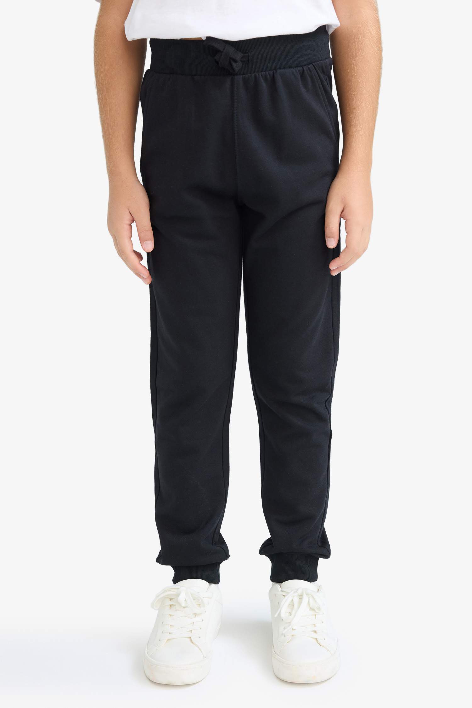 Boy Regular Fit Thin Fabric Jogging Pants