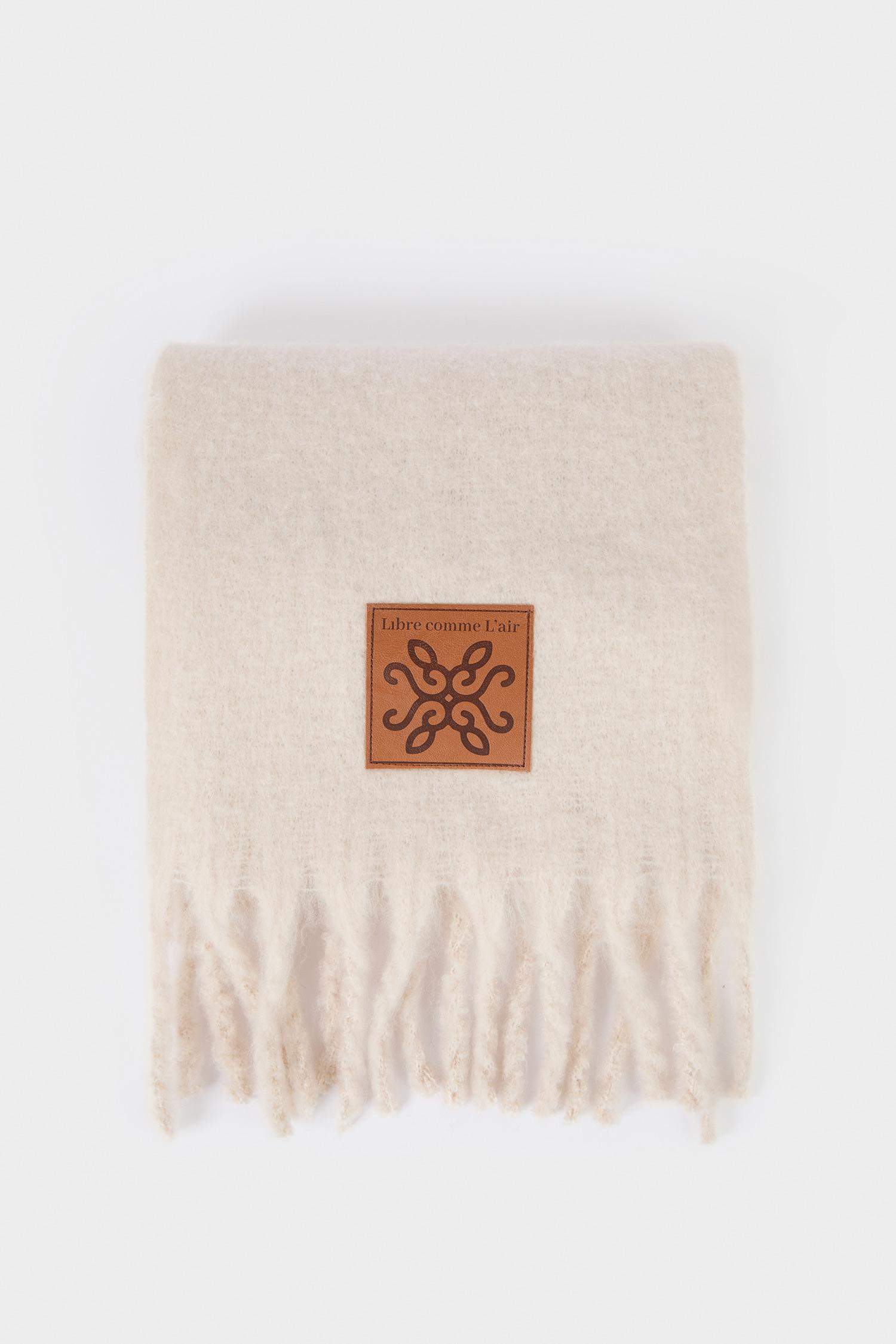 سكارف حريمي منسوج