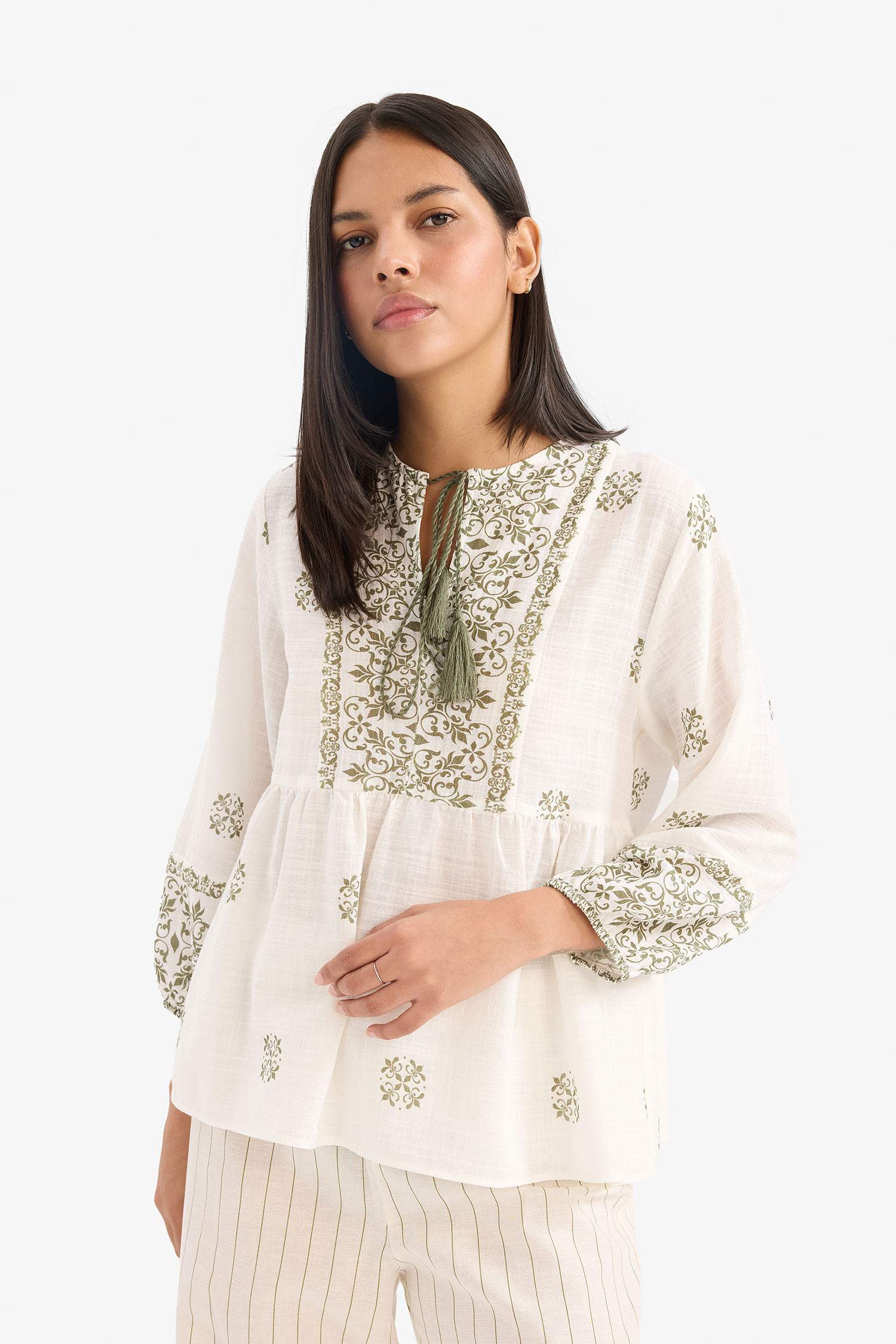 Regular Fit V Yaka Şal Desenli Pamuklu Uzun Kollu Bluz