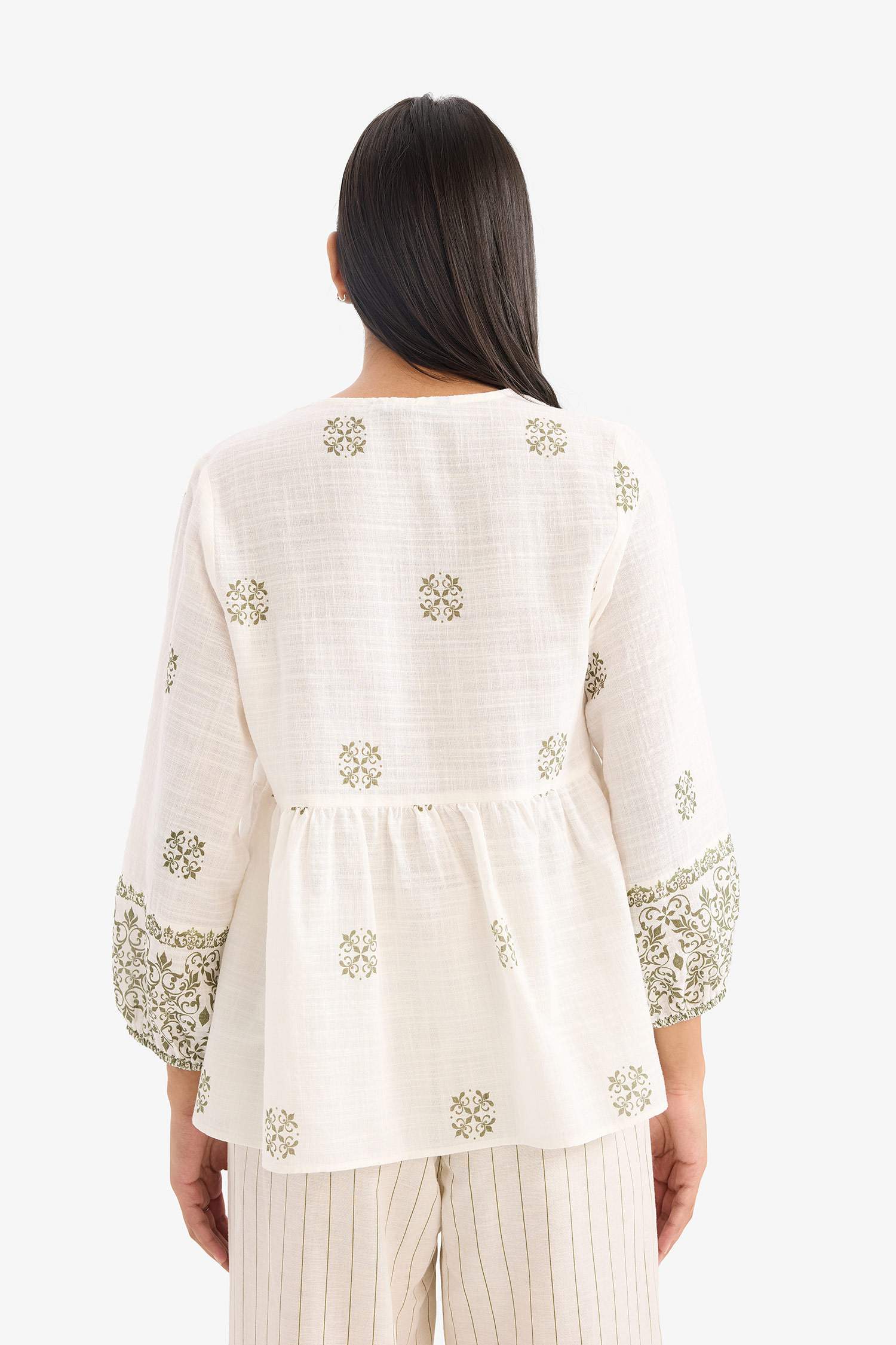 Regular Fit V Yaka Şal Desenli Pamuklu Uzun Kollu Bluz