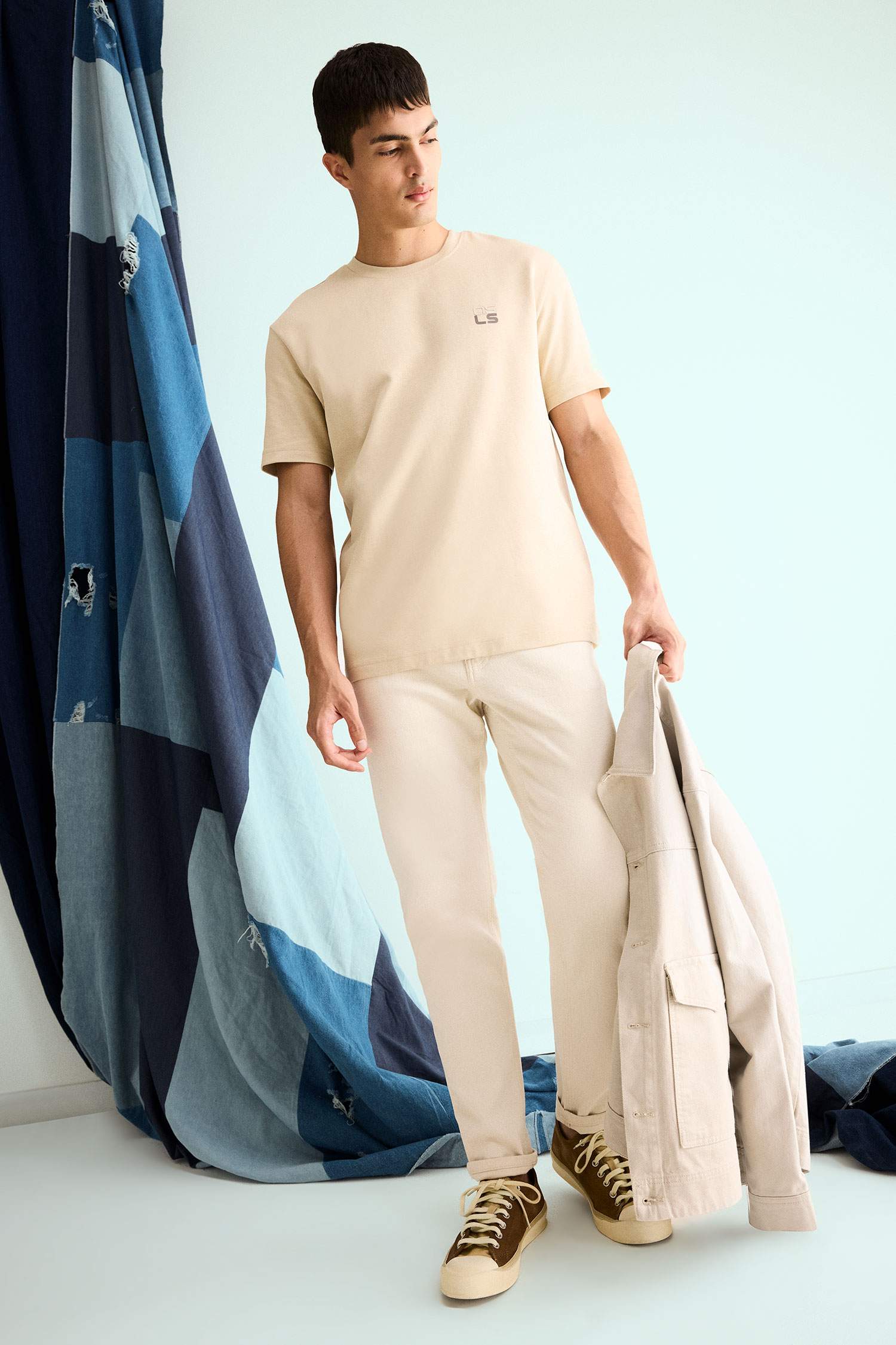 Regular Fit Crew Neck Slogan Pattern Short Sleeve T-Shirt