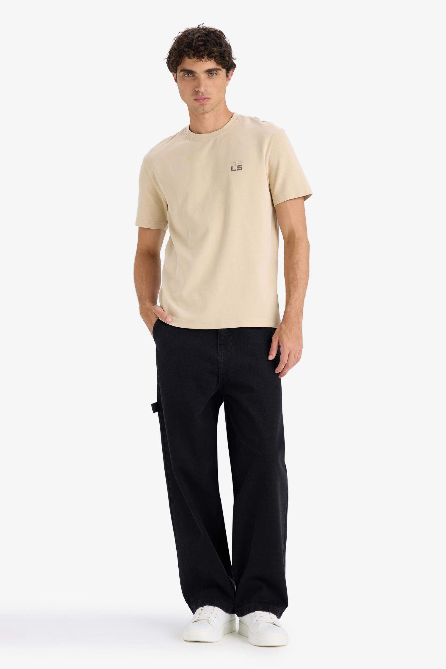 Regular Fit Crew Neck Slogan Pattern Short Sleeve T-Shirt