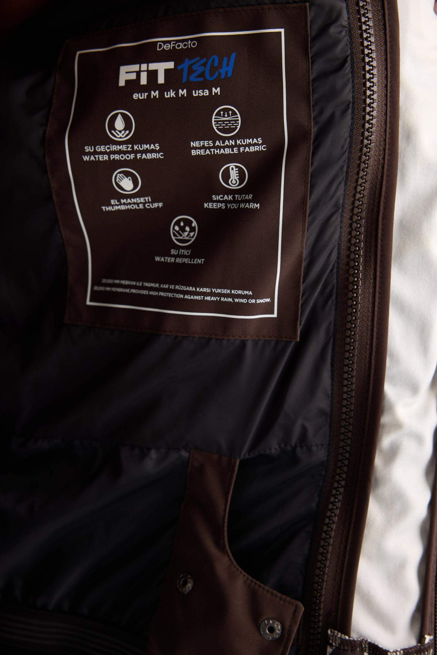 Su İtici Regular Fit Kapüşonlu Kayak Montu