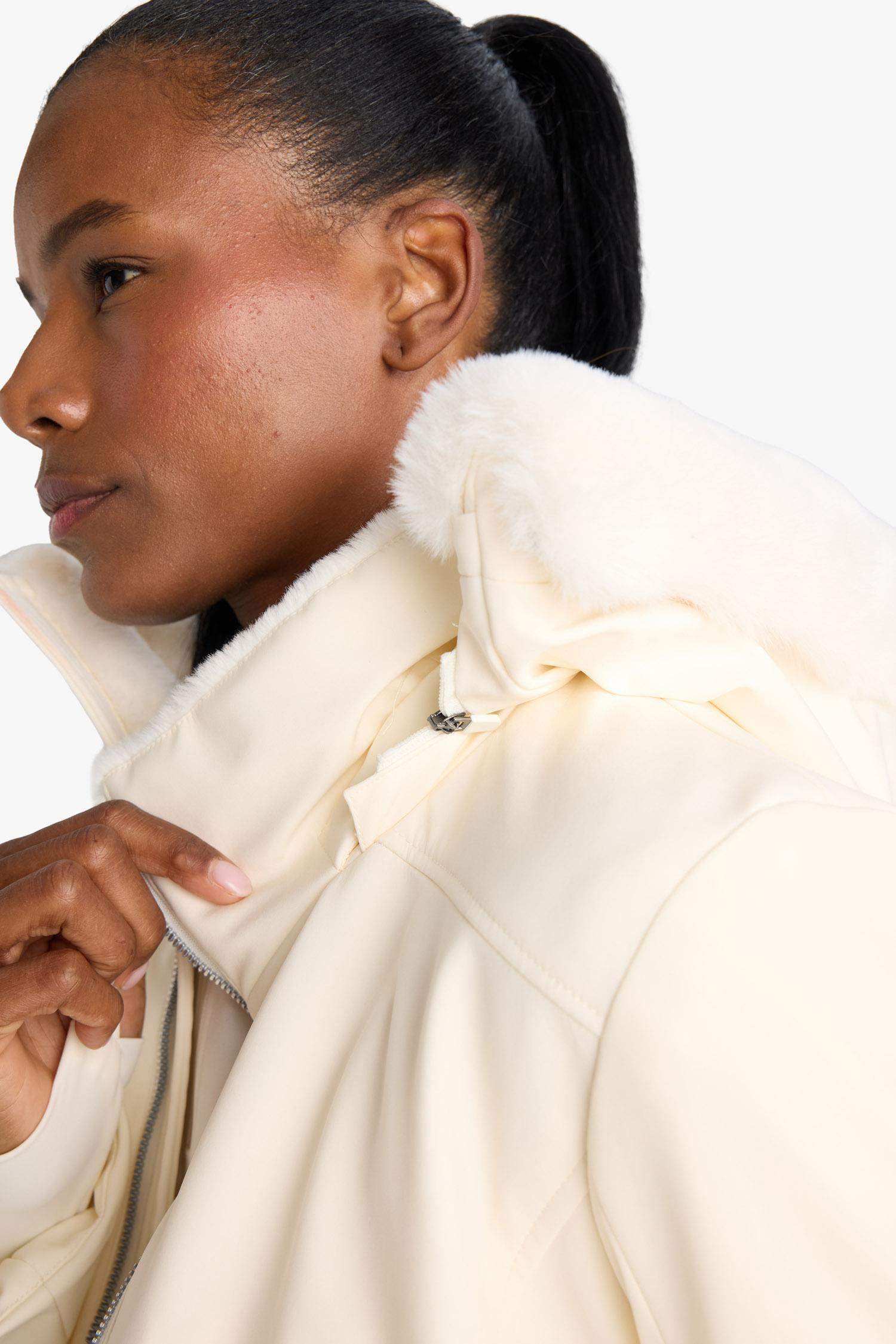 Su İtici Slim Fit Dar Kesim Kemerli Kapüşonlu Softshell Kayak Montu