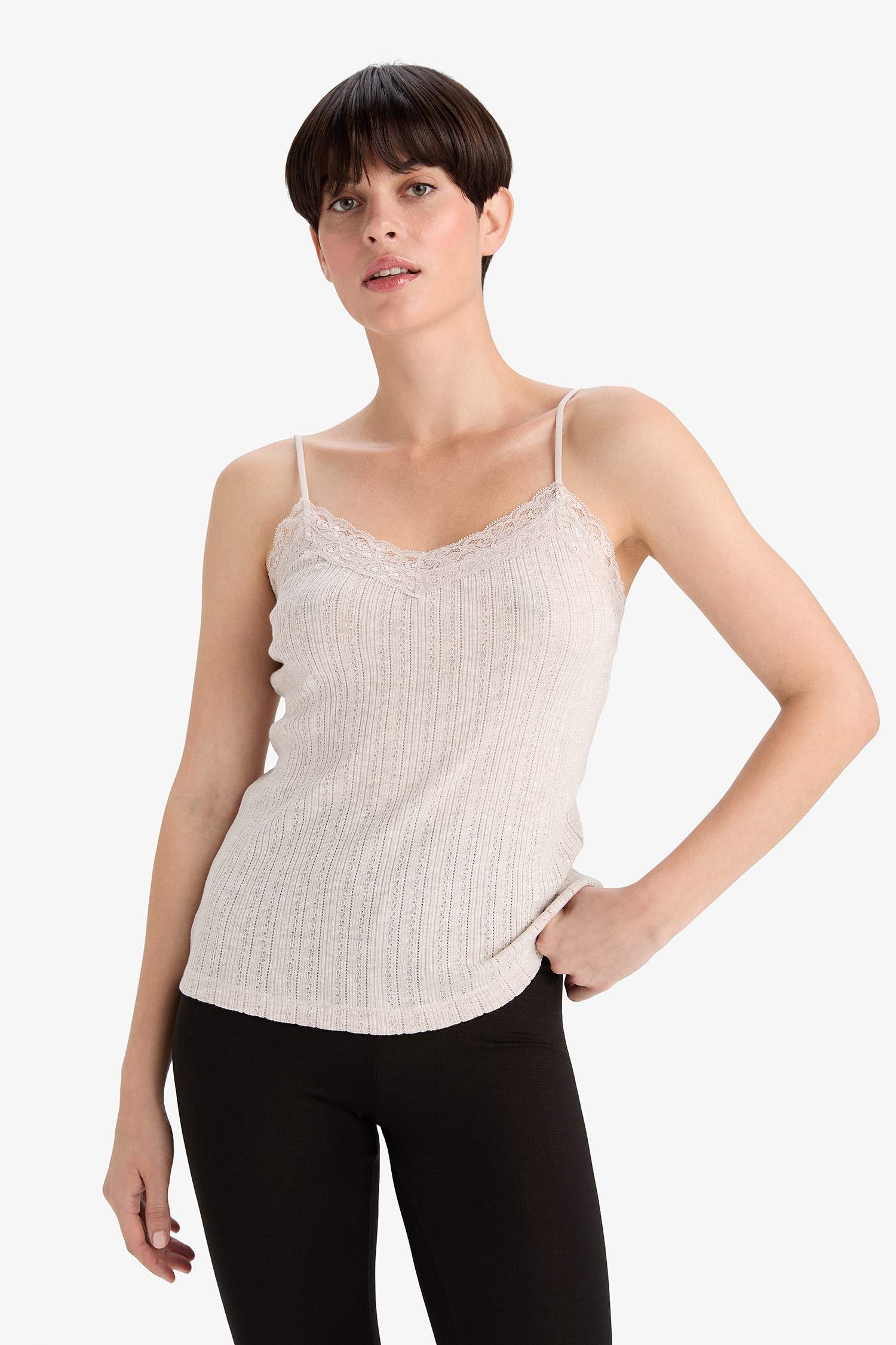 Dantel Detaylı Ribana Atlet-Fall in Love