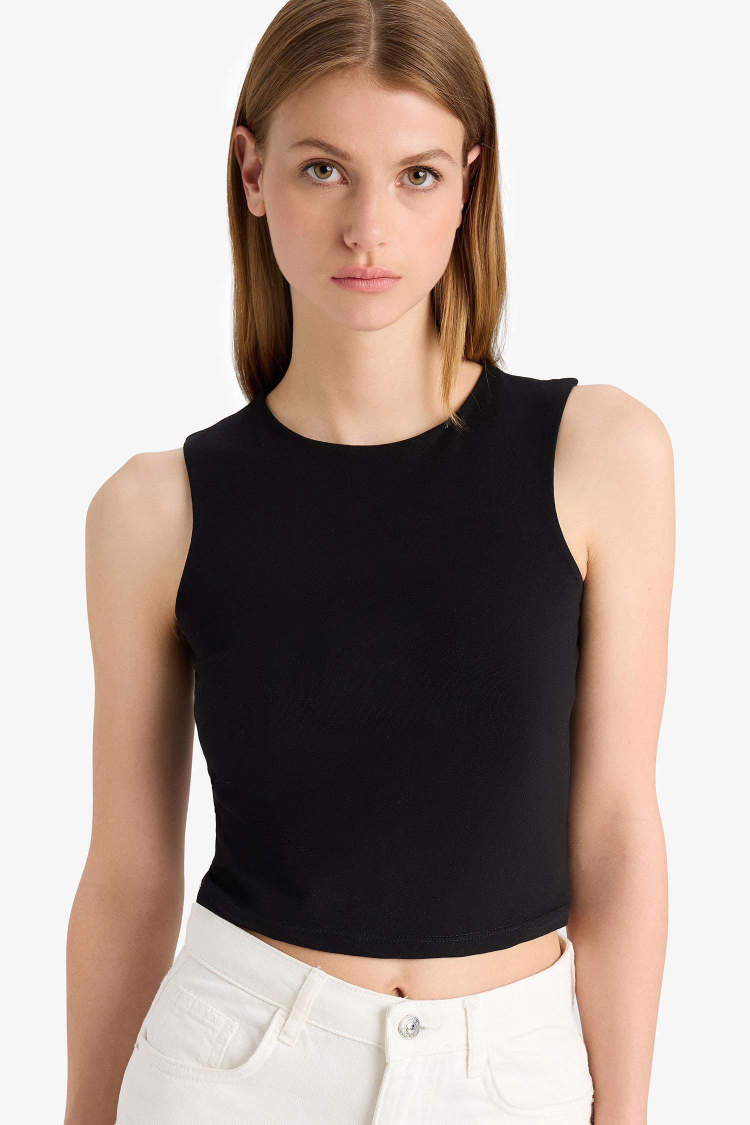 Regular Fit Basic Crew Neck Black Tank Top