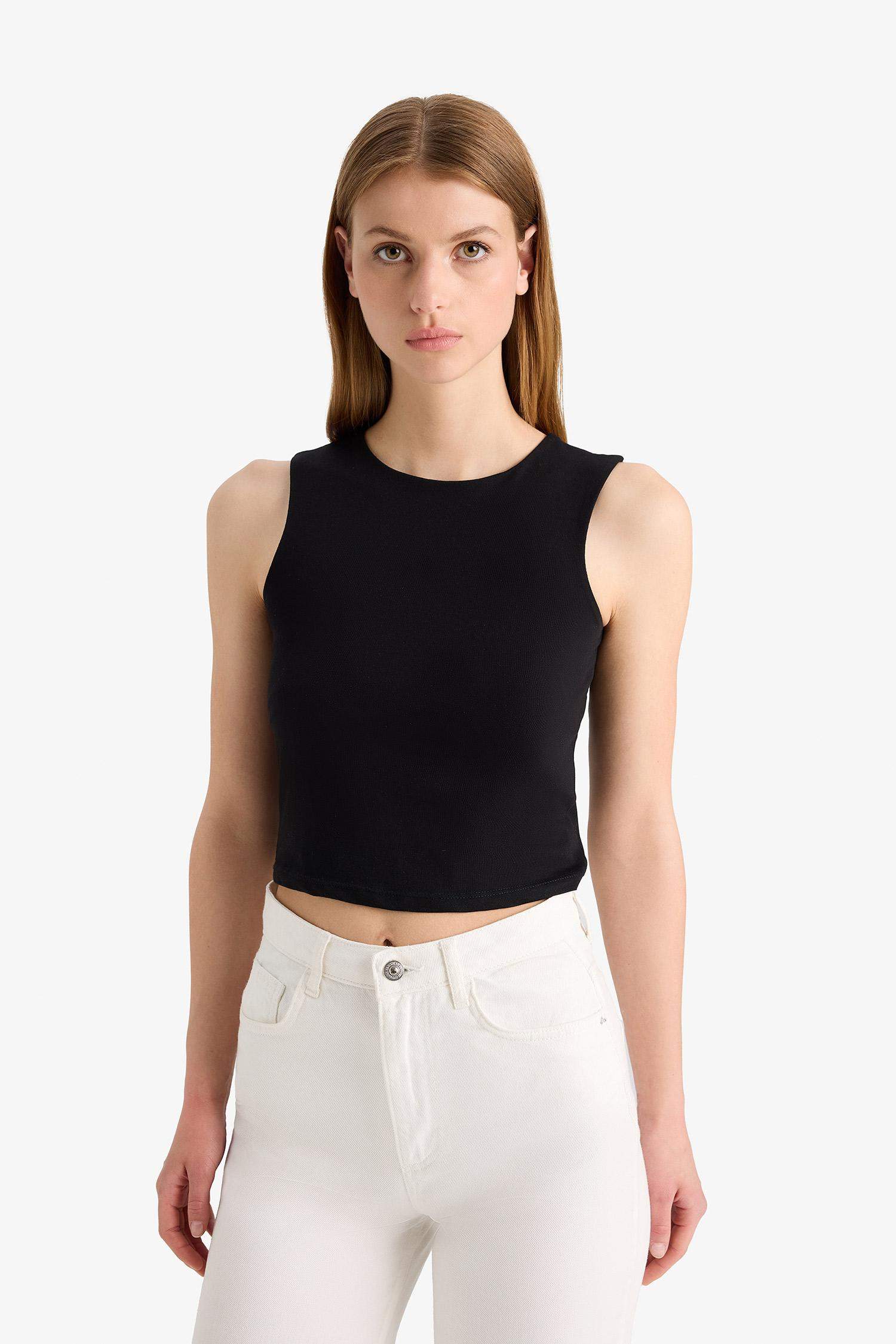 Regular Fit Basic Crew Neck Black Tank Top