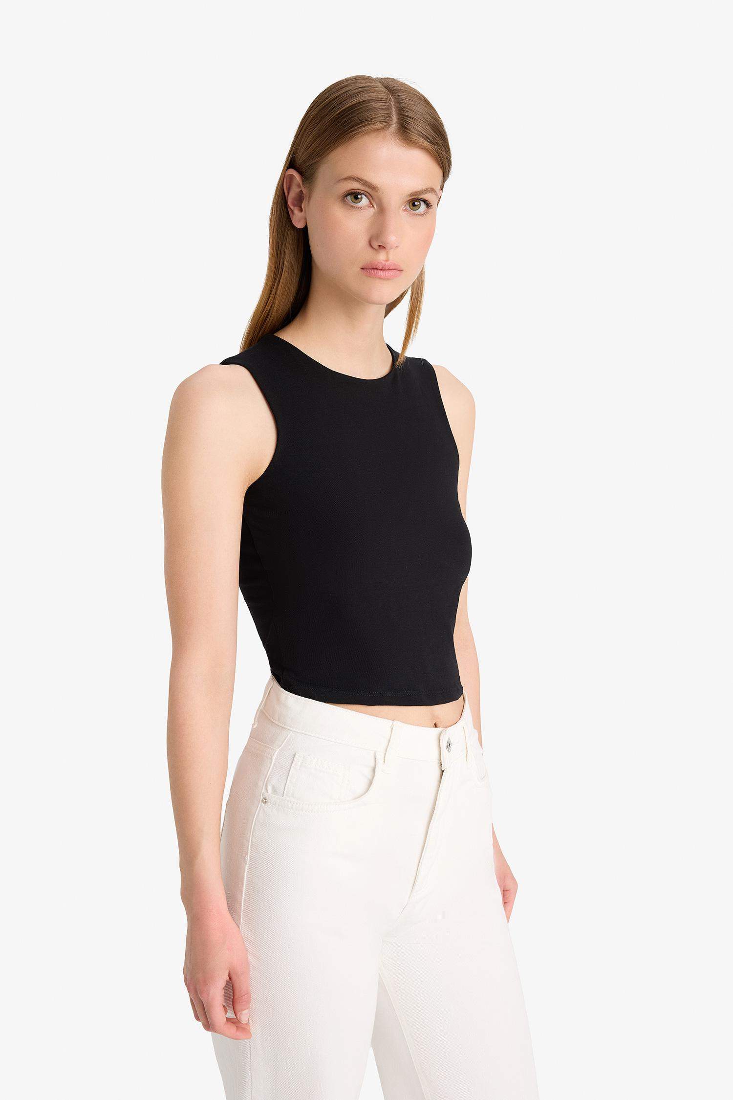 Regular Fit Basic Crew Neck Black Tank Top