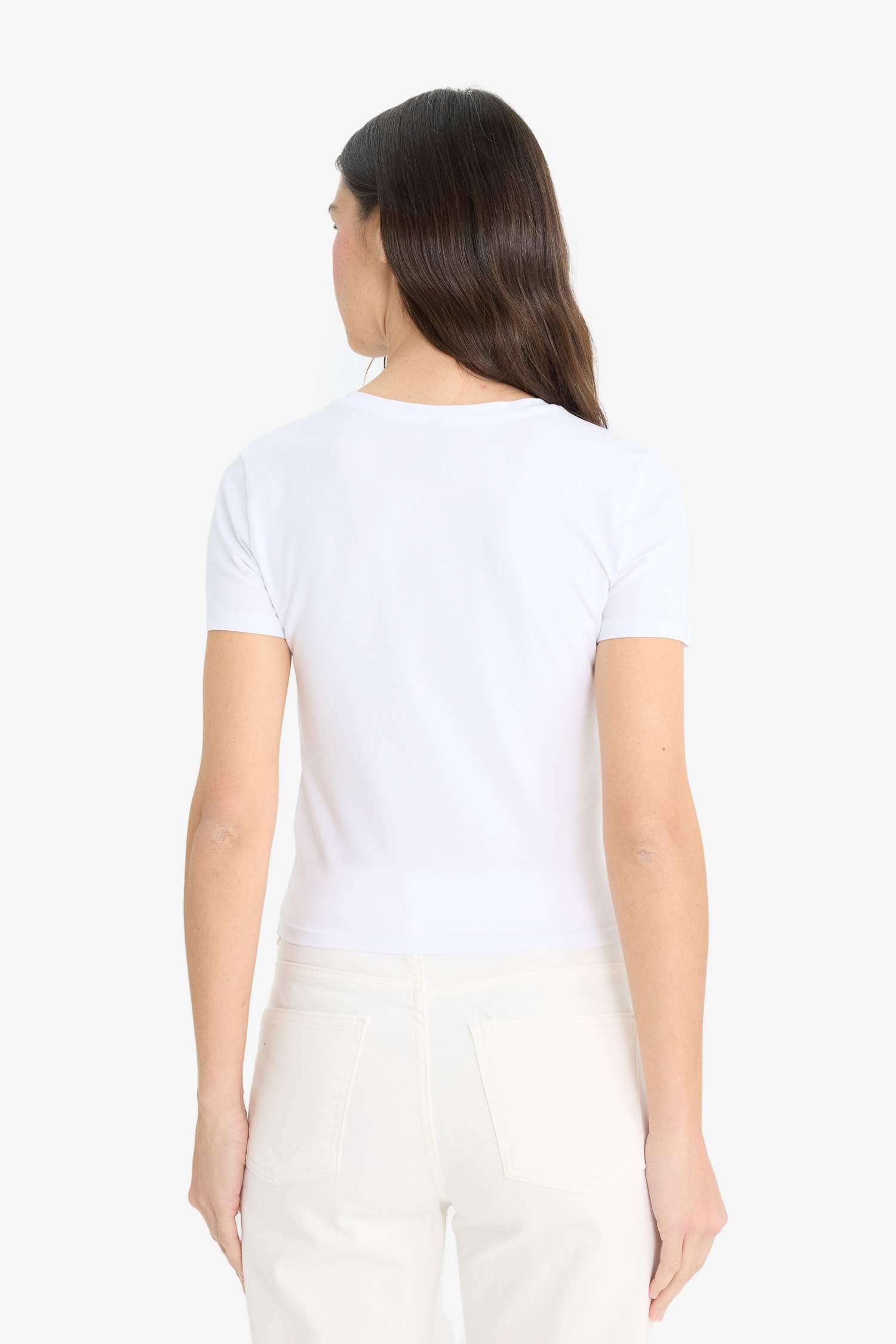 Slim Fit Dar Kesim Bisiklet Yaka Basic Düz Kısa Kollu Beyaz Tişört