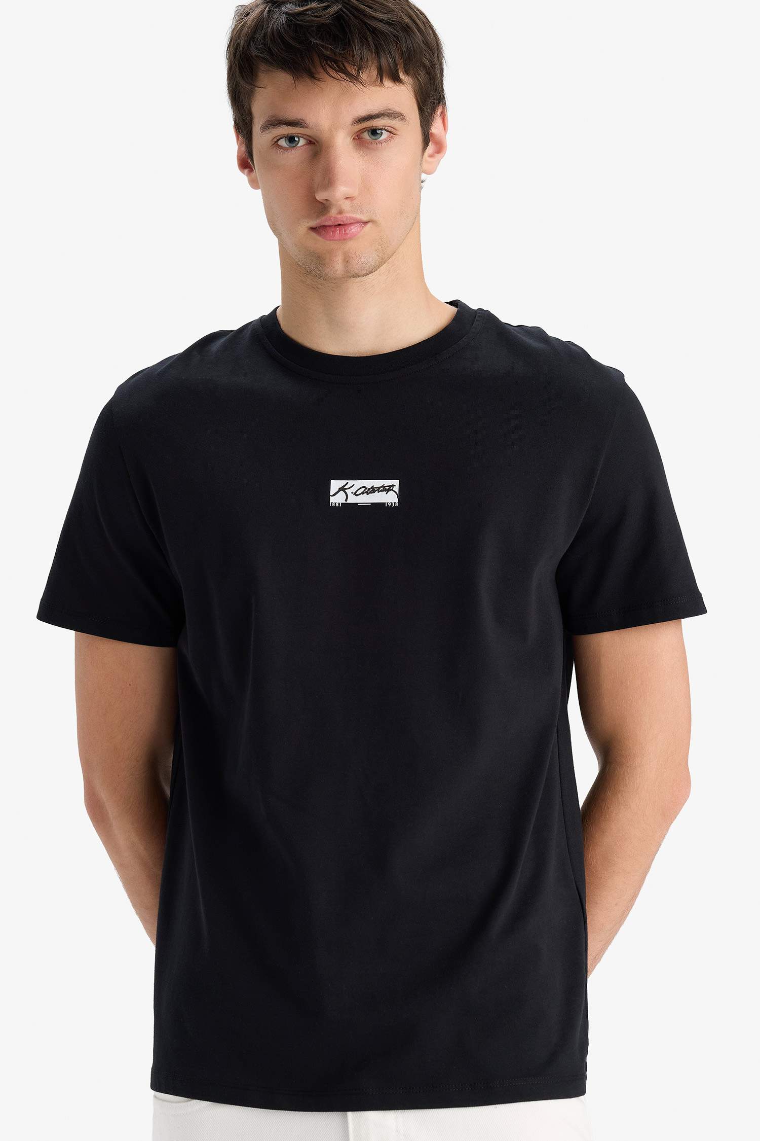 %100 Pamuk Regular Fit Bisiklet Yaka Atatürk Baskılı Kısa Kollu Tişört