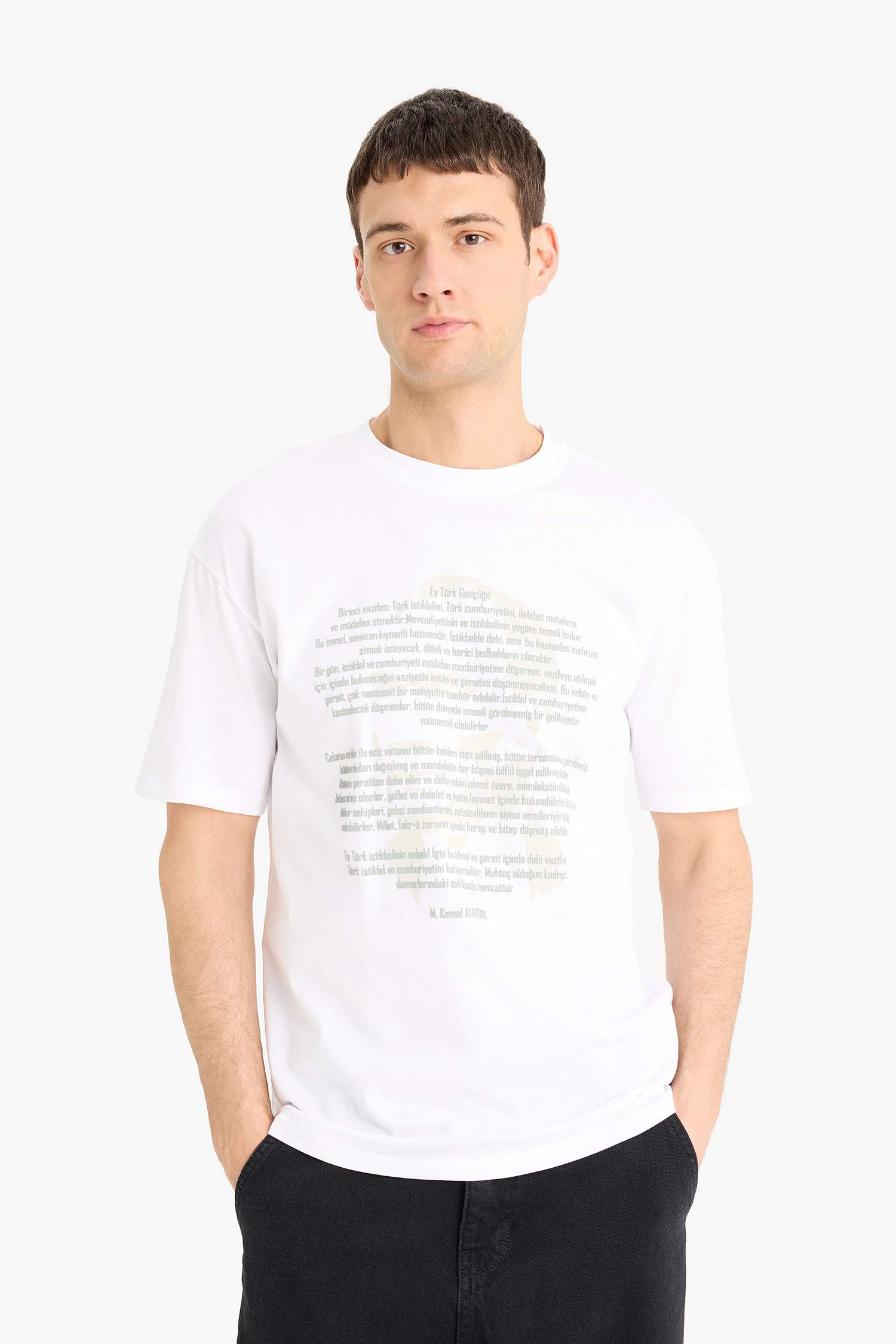 %100 Pamuk Boxy Fit Bisiklet Yaka Kısa Kollu Tişört