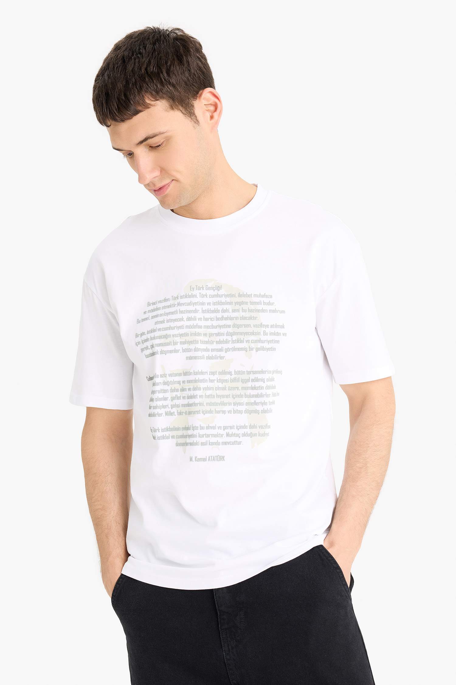 %100 Pamuk Boxy Fit Bisiklet Yaka Kısa Kollu Tişört