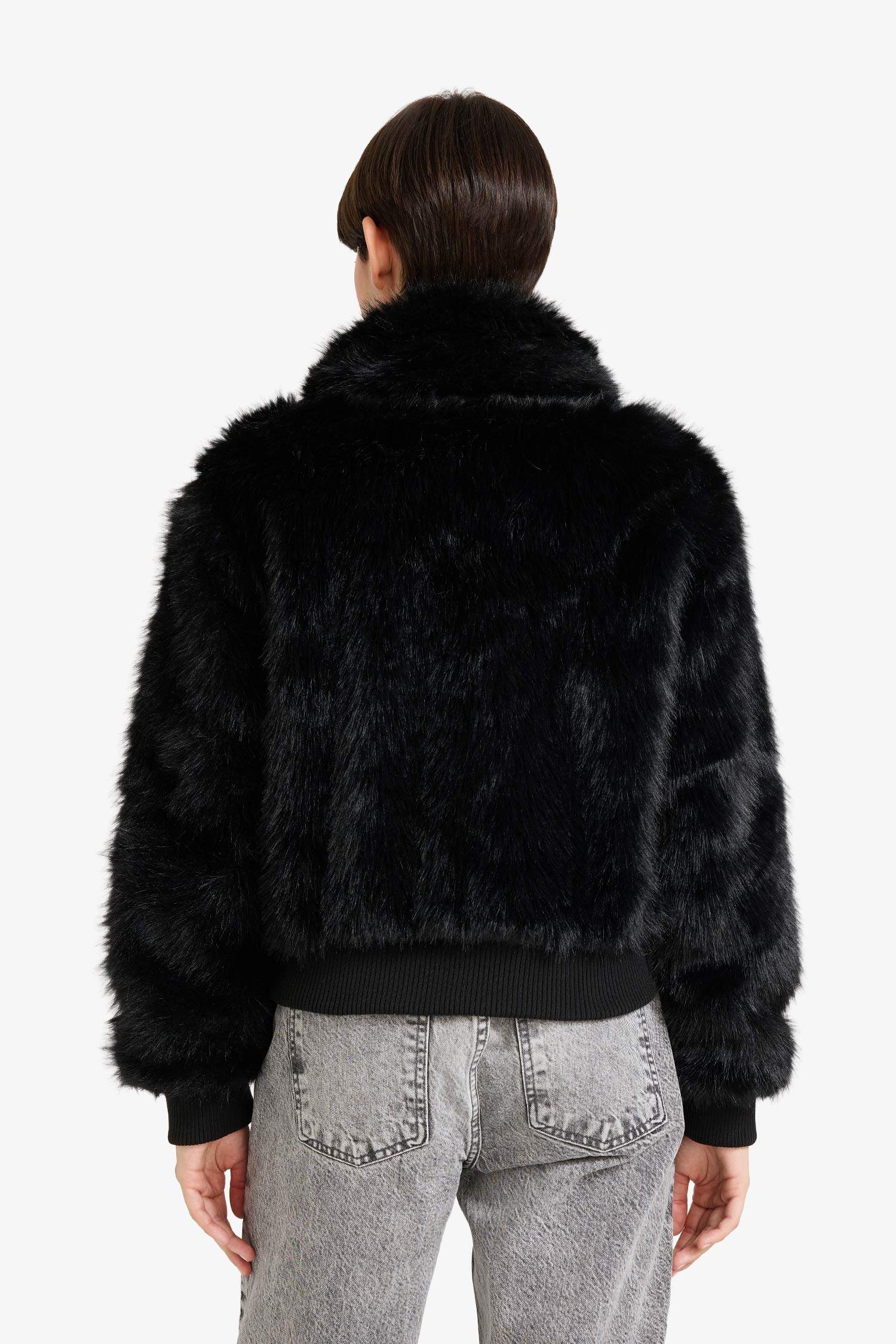 Короткая куртка Regular Fit на молнии из искусственного меха