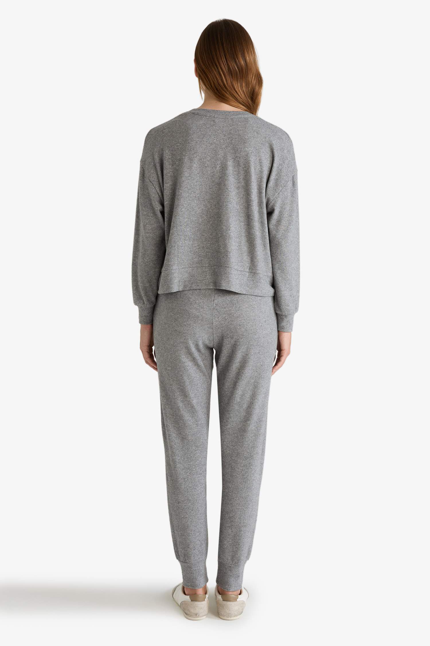 طقم قصة عادية من قطعتين