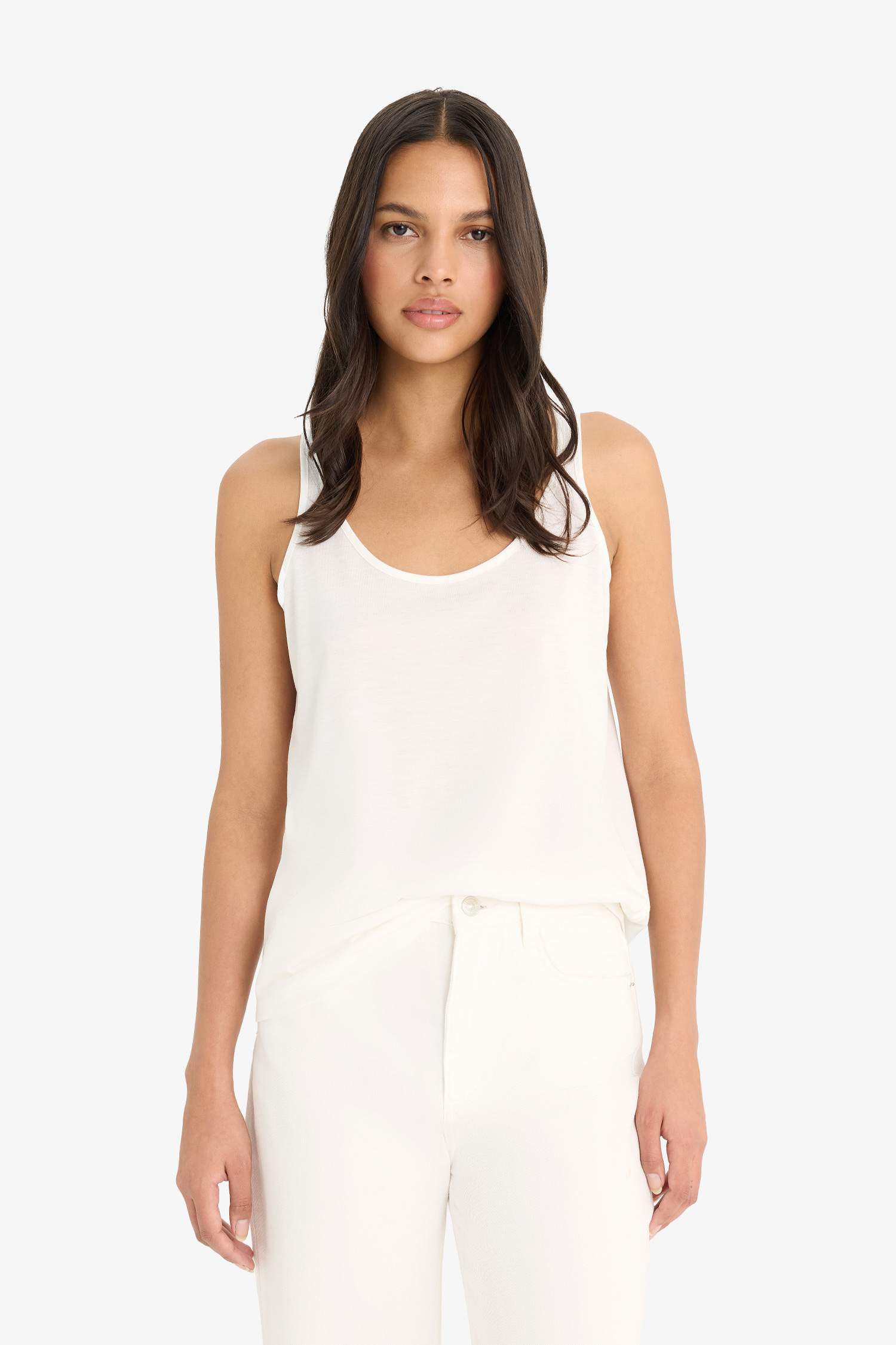 Regular Fit Basic Düz Yuvarlak Yaka Basic Düz Atlet