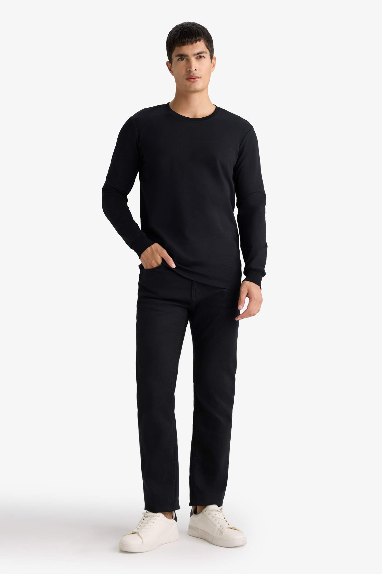 Slim Fit Crew Neck Long Sleeve T-Shirt