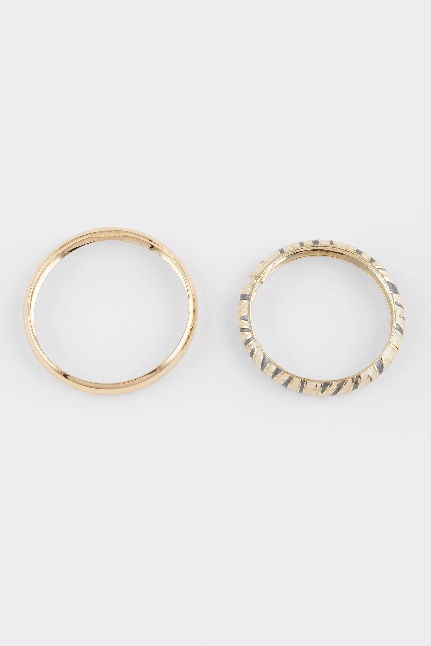 Woman 2 Piece Golden Bracelets