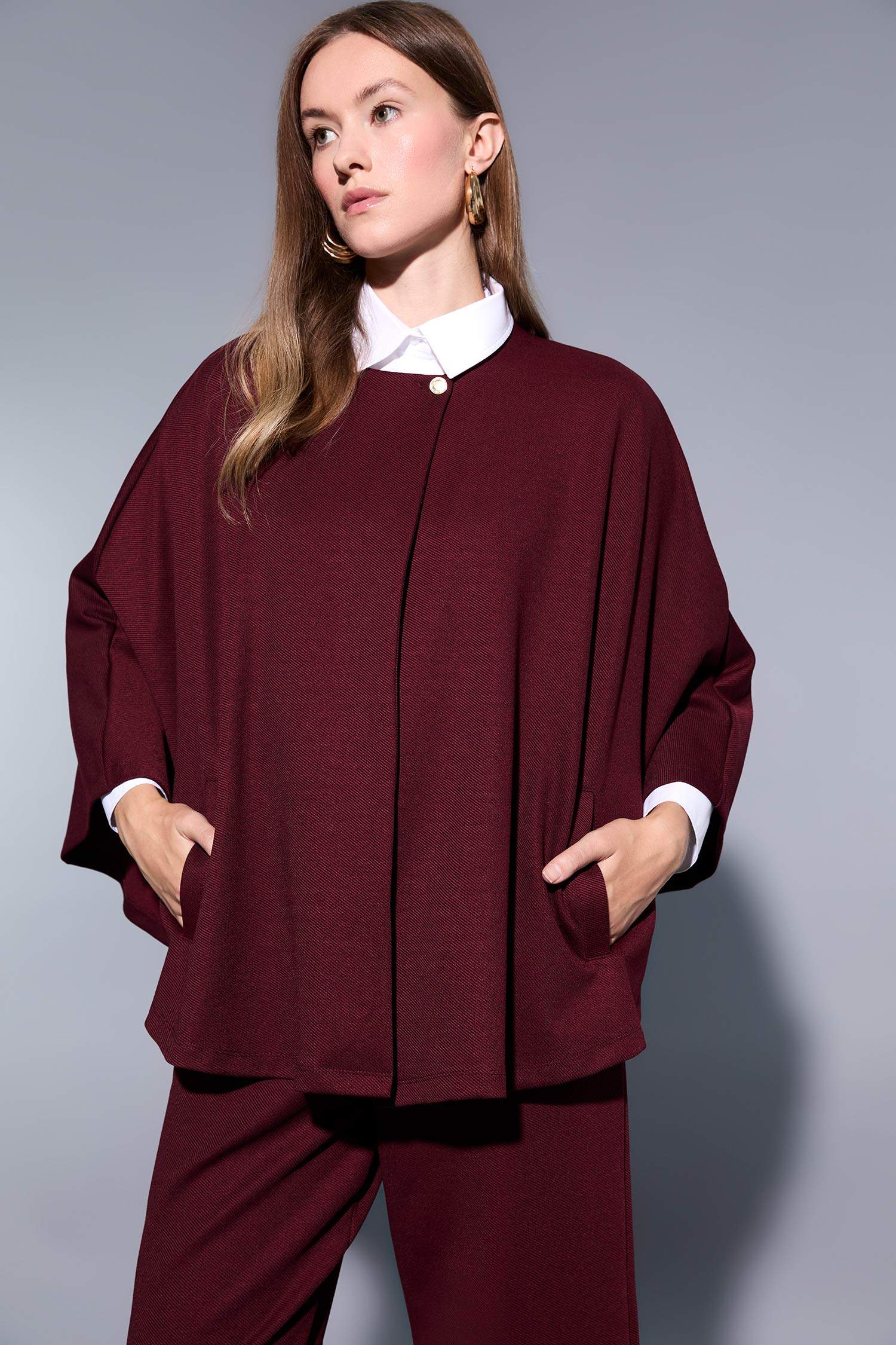 Regular Fit Crew Neck Cardigan