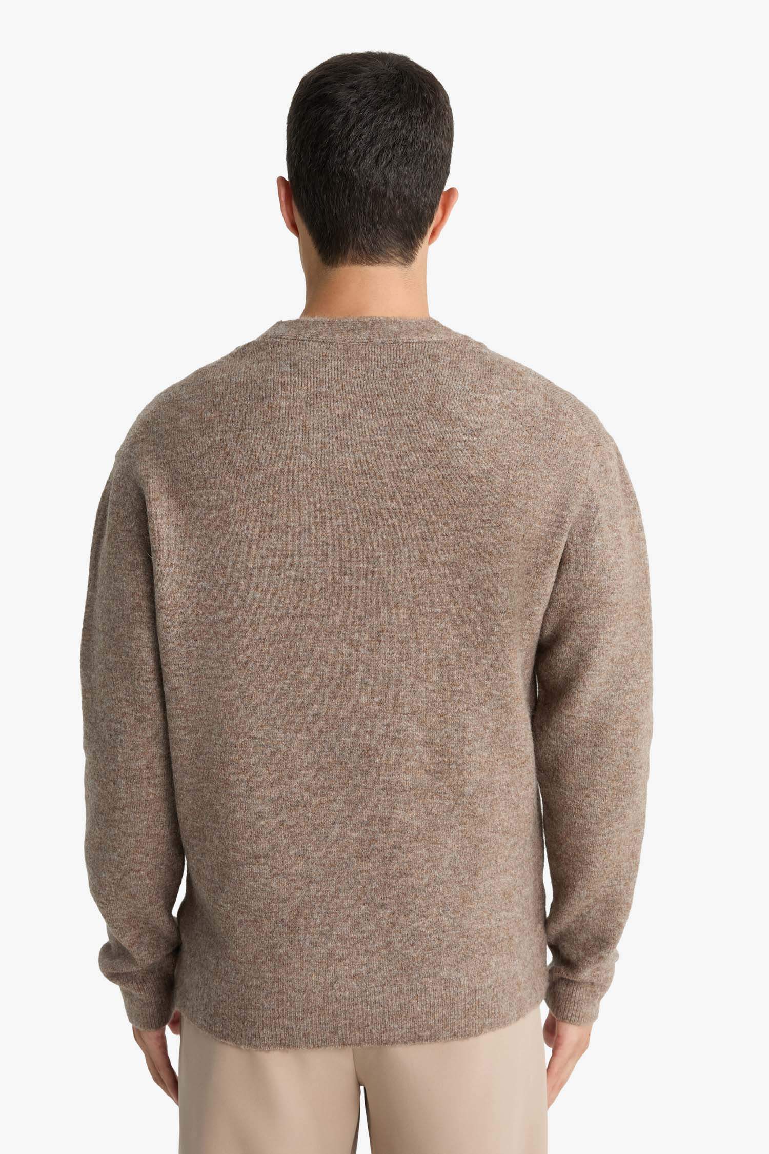 كارديجان تريكو قصة مريحة بياقة V