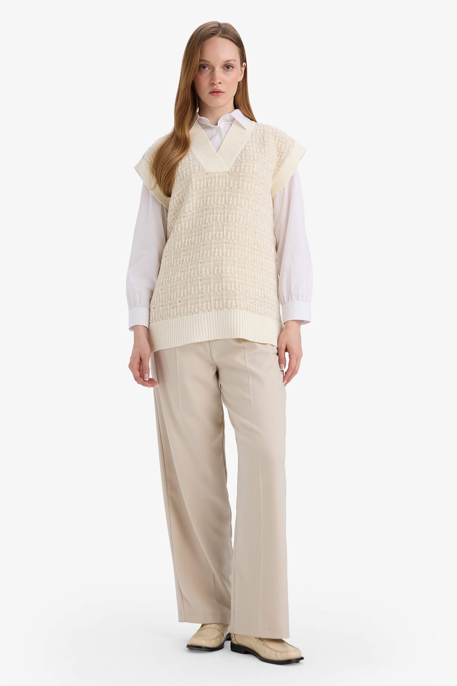 جيلي تريكو قصة فضفاضة بياقة V