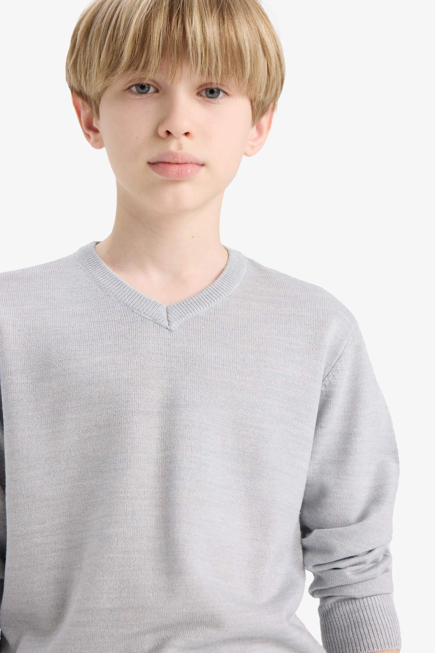 Erkek Çocuk Okul V Yaka Triko Kazak