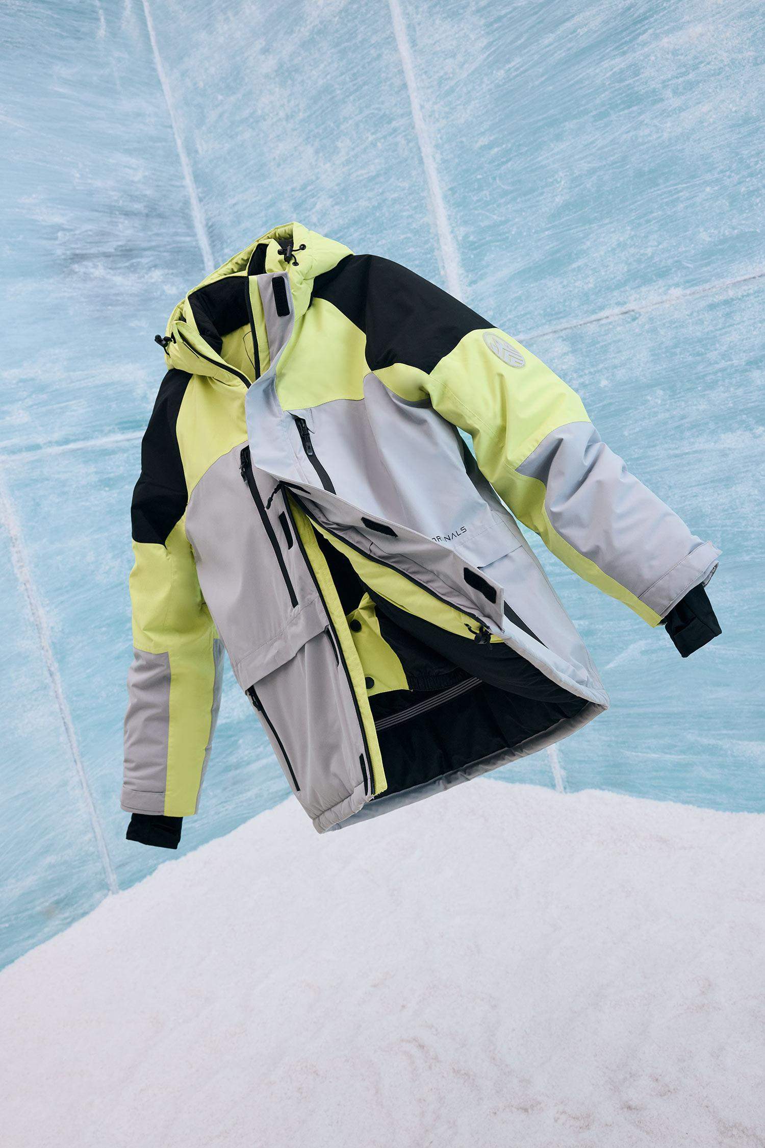 Лыжная куртка Defactofit водостойкая Regular Fit с капюшоном и молнией