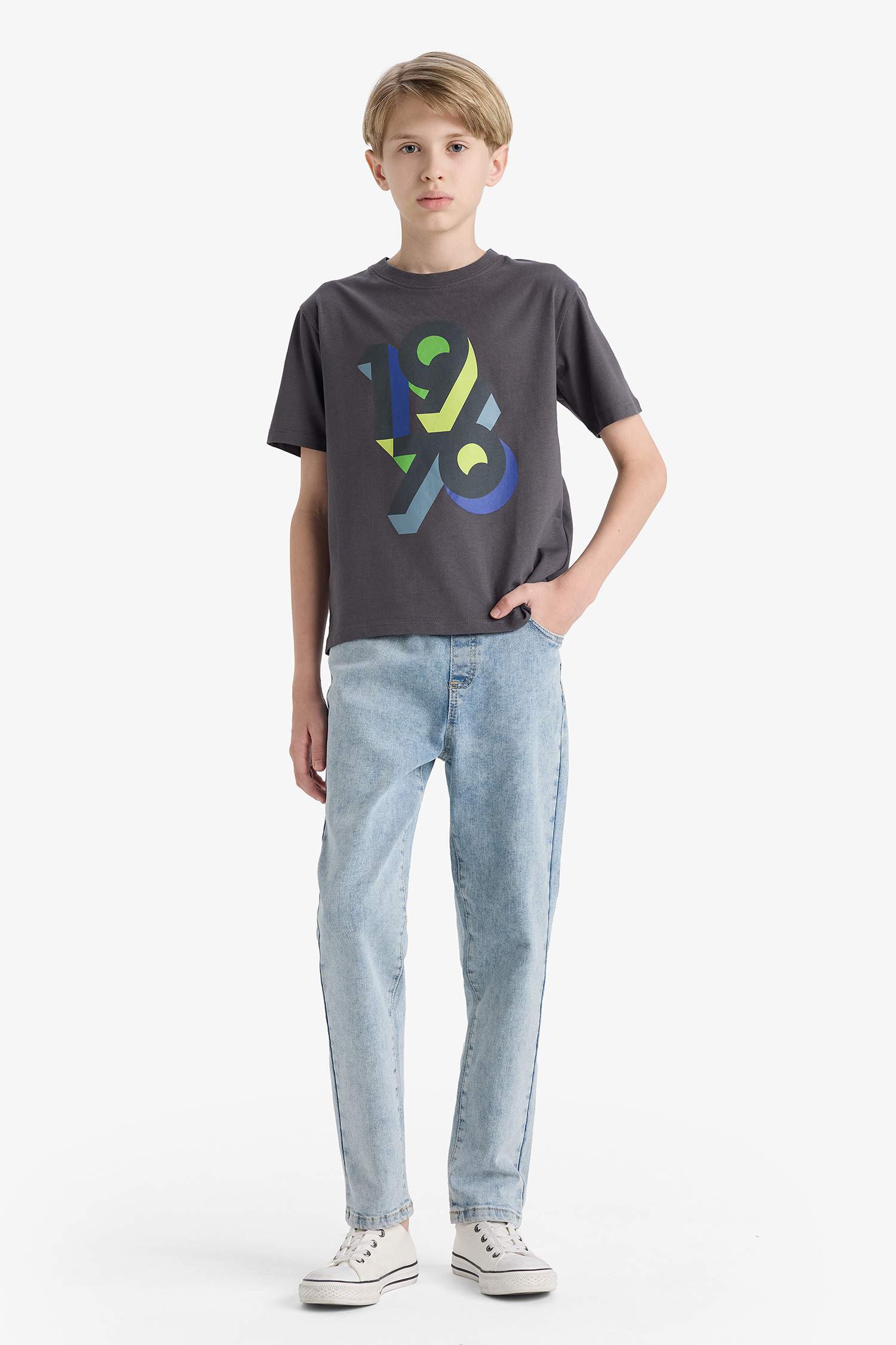 تيشيرت ولادي نص ردن مطبوع قصة عادية