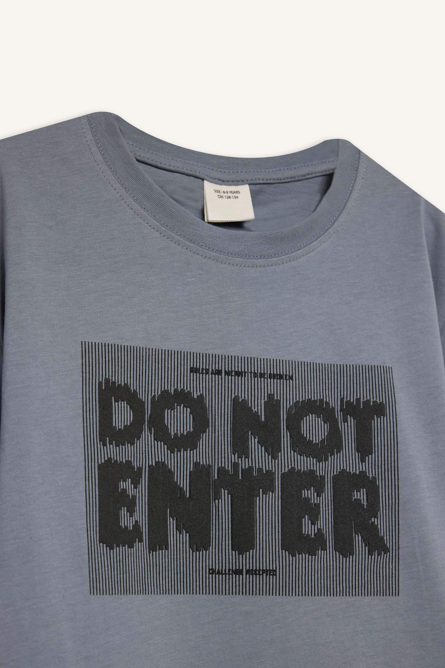 تيشيرت ولادي نص ردن مطبوع قصة عادية