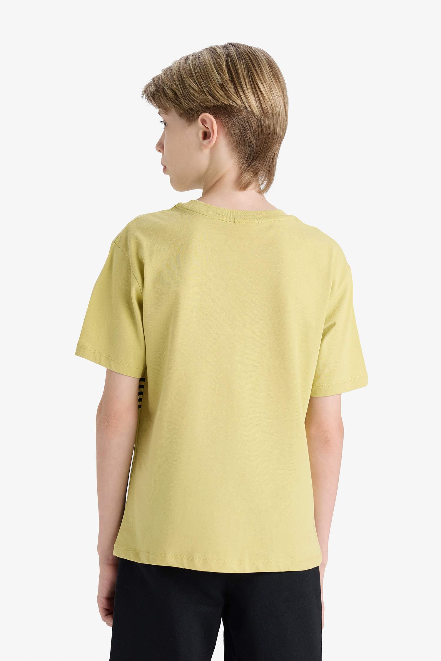 تيشيرت ولادي نص ردن مطبوع قصة عادية