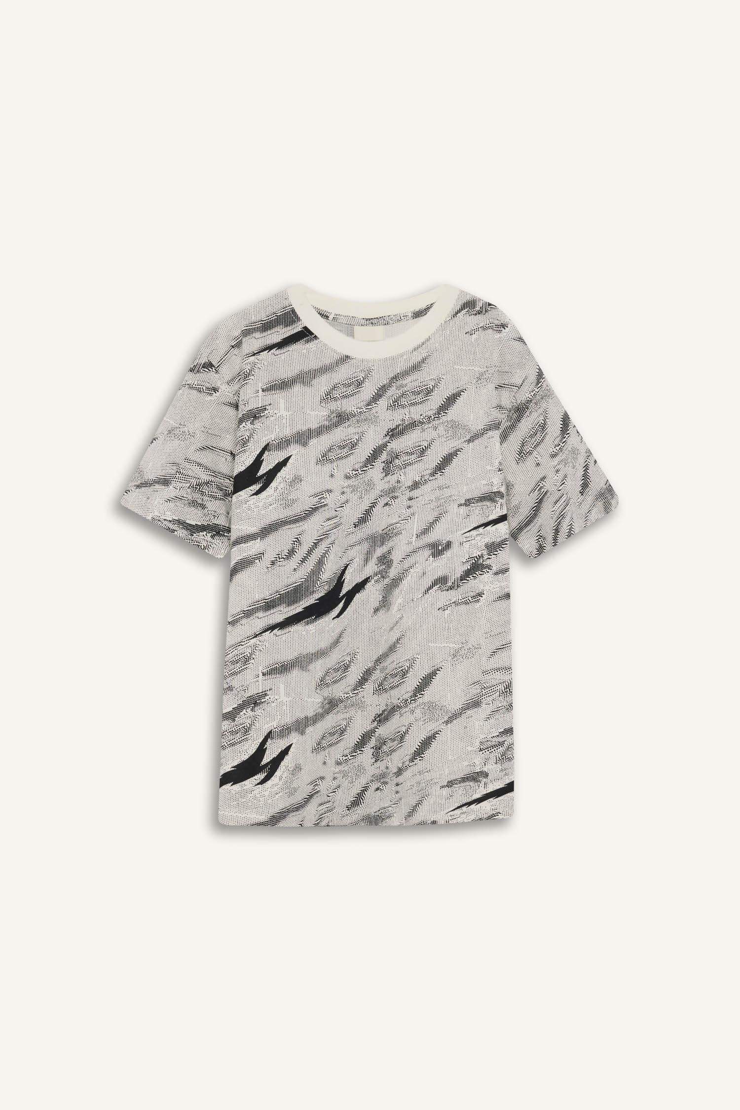 تيشيرت ولادي نص ردن قصة عادية بياخة مستديرة