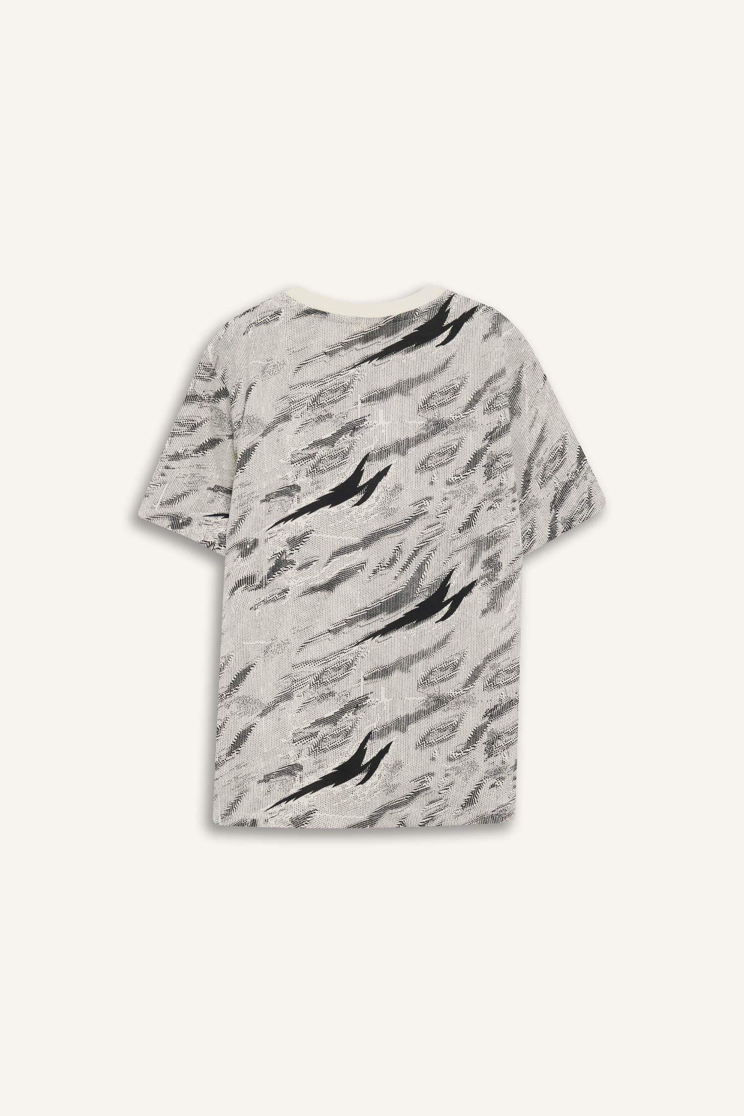 تيشيرت ولادي نص ردن قصة عادية بياخة مستديرة