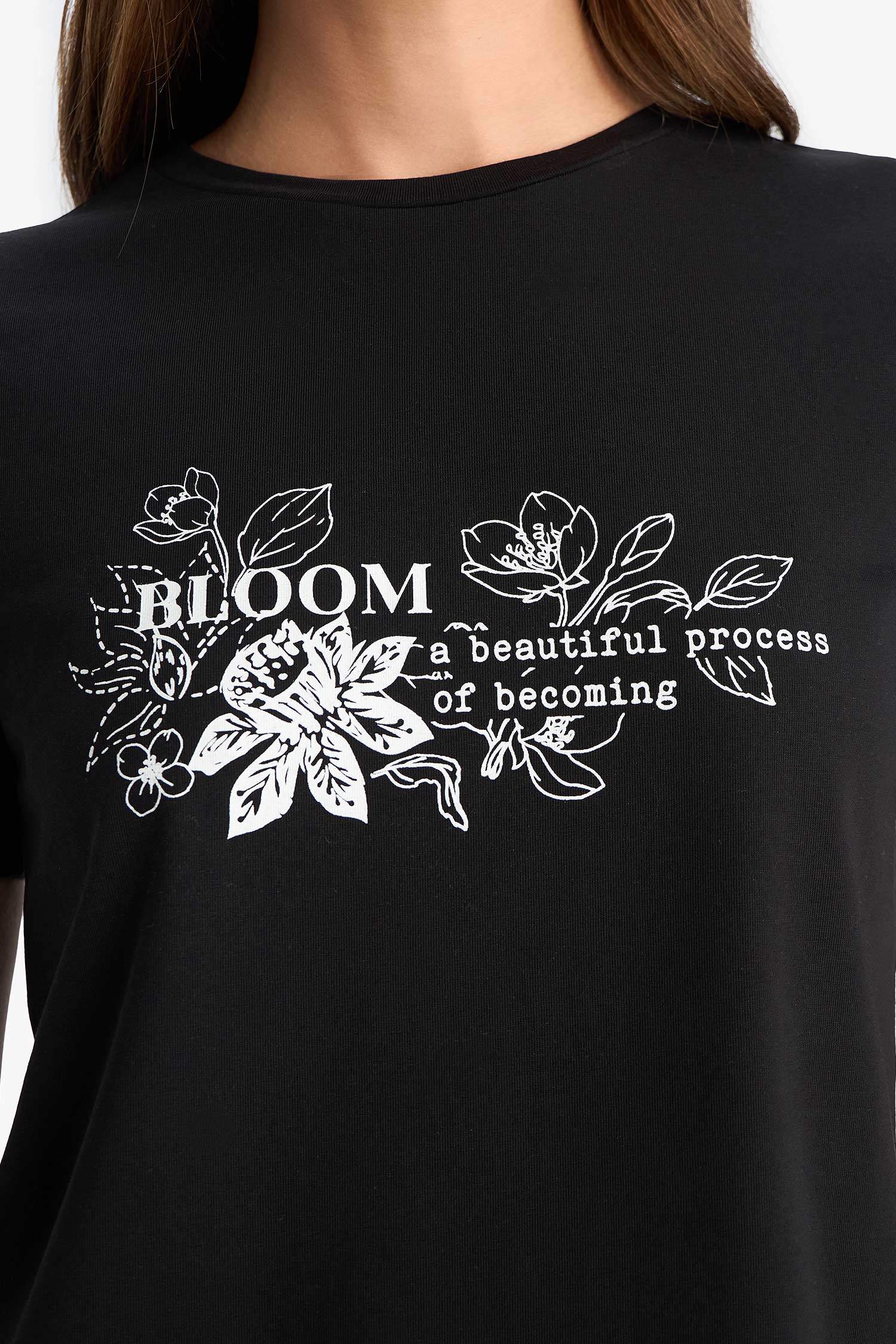 Regular Fit Crew Neck Floral Cotton T-Shirt