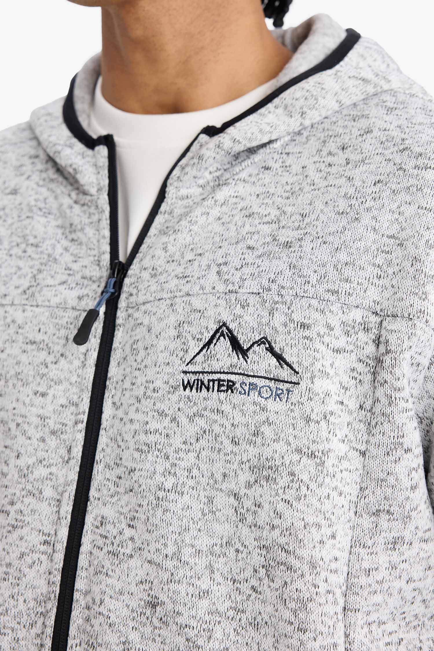 سترة صوف قصة عادية بغطاء للرأس بجيب