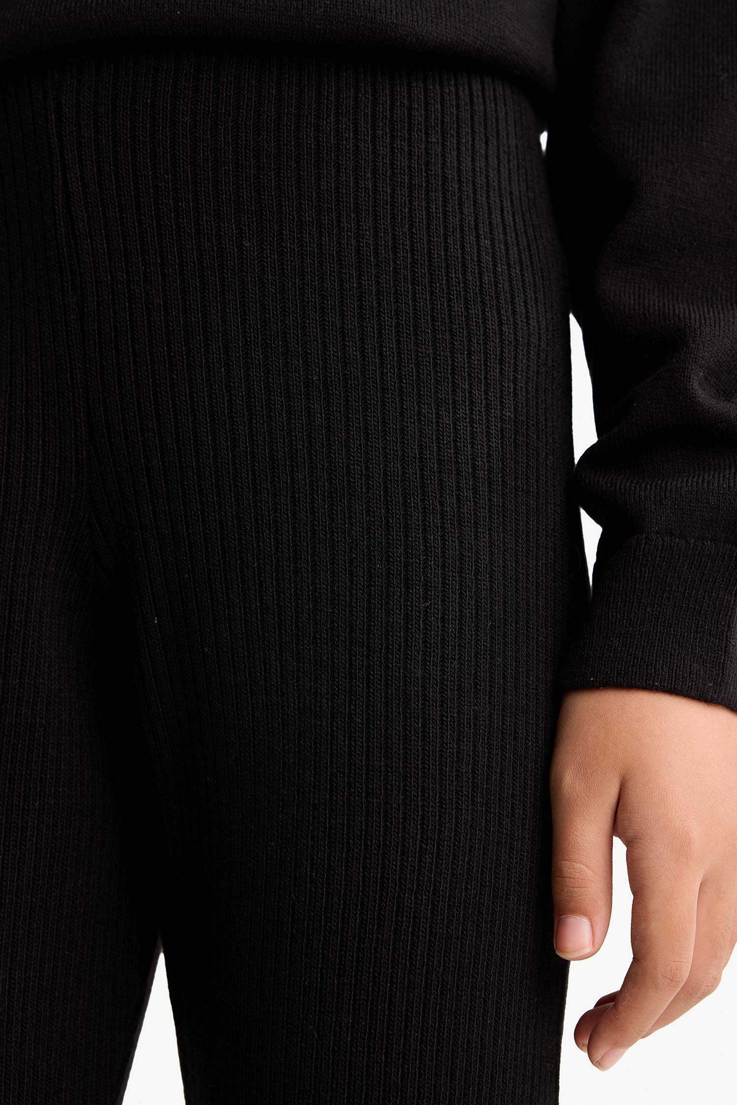 Girl Elastic Waist Flare Fit Trousers