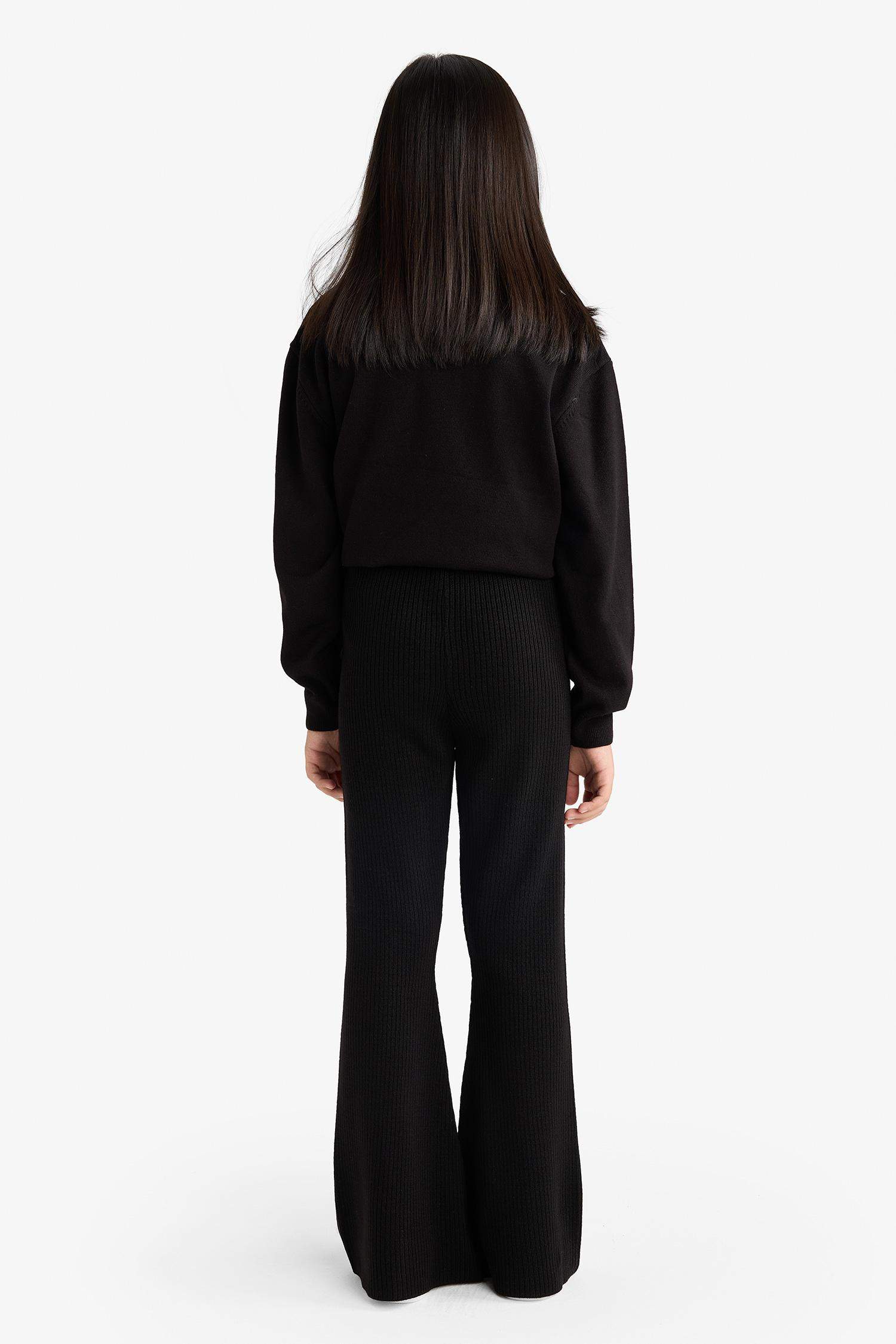 Girl Elastic Waist Flare Fit Trousers