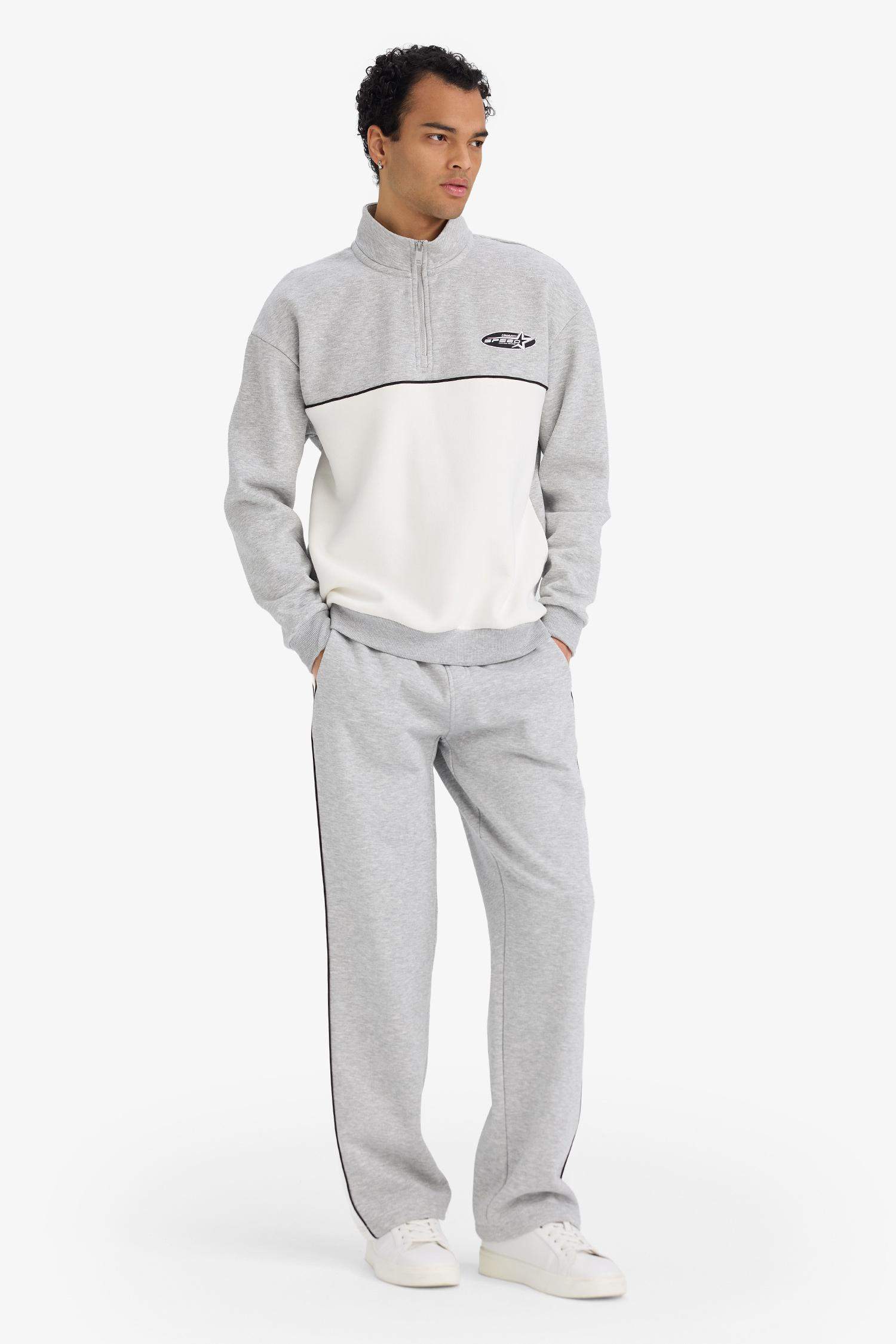 Boxy Fit Thick Fabric Sweatshirt