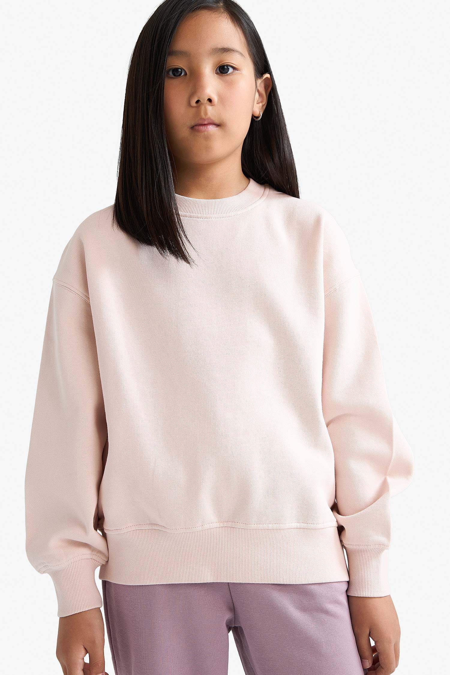 Қыздарға релакс пішімі дөңгелек жаға Свитер