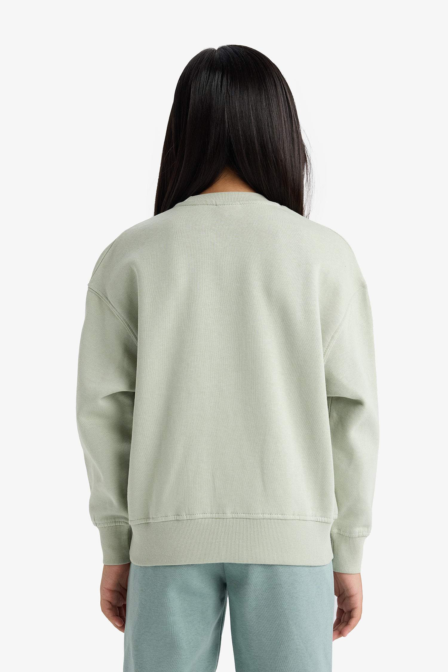 Девочковый свитшот релакс-фит с круглым вырезом и аниме-принтом, с внутренней мягкой флисовой подкладкой