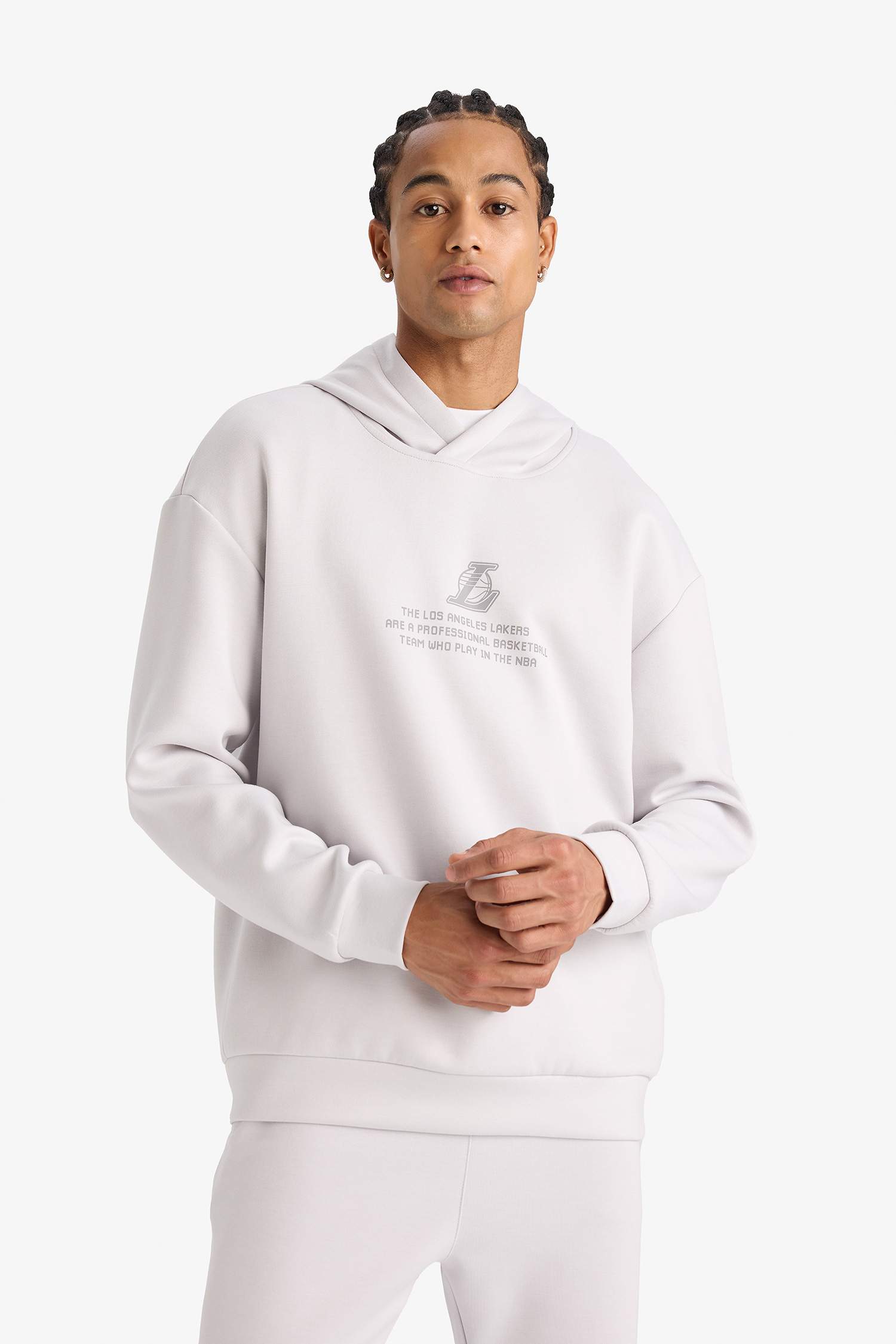 NBA Los Angeles Lakers Boxy Fit Kapüşonlu Skuba Dalgıç Kumaş Sırt Baskılı Sweatshirt