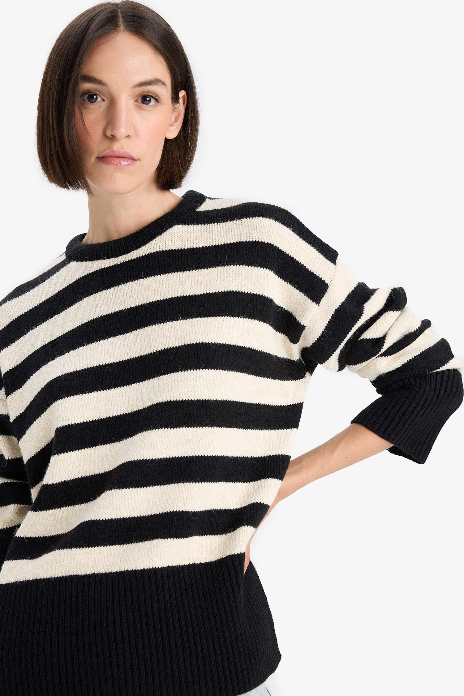 Oversize Geniş Kalıp Bisiklet Yaka Çizgili Triko Kazak