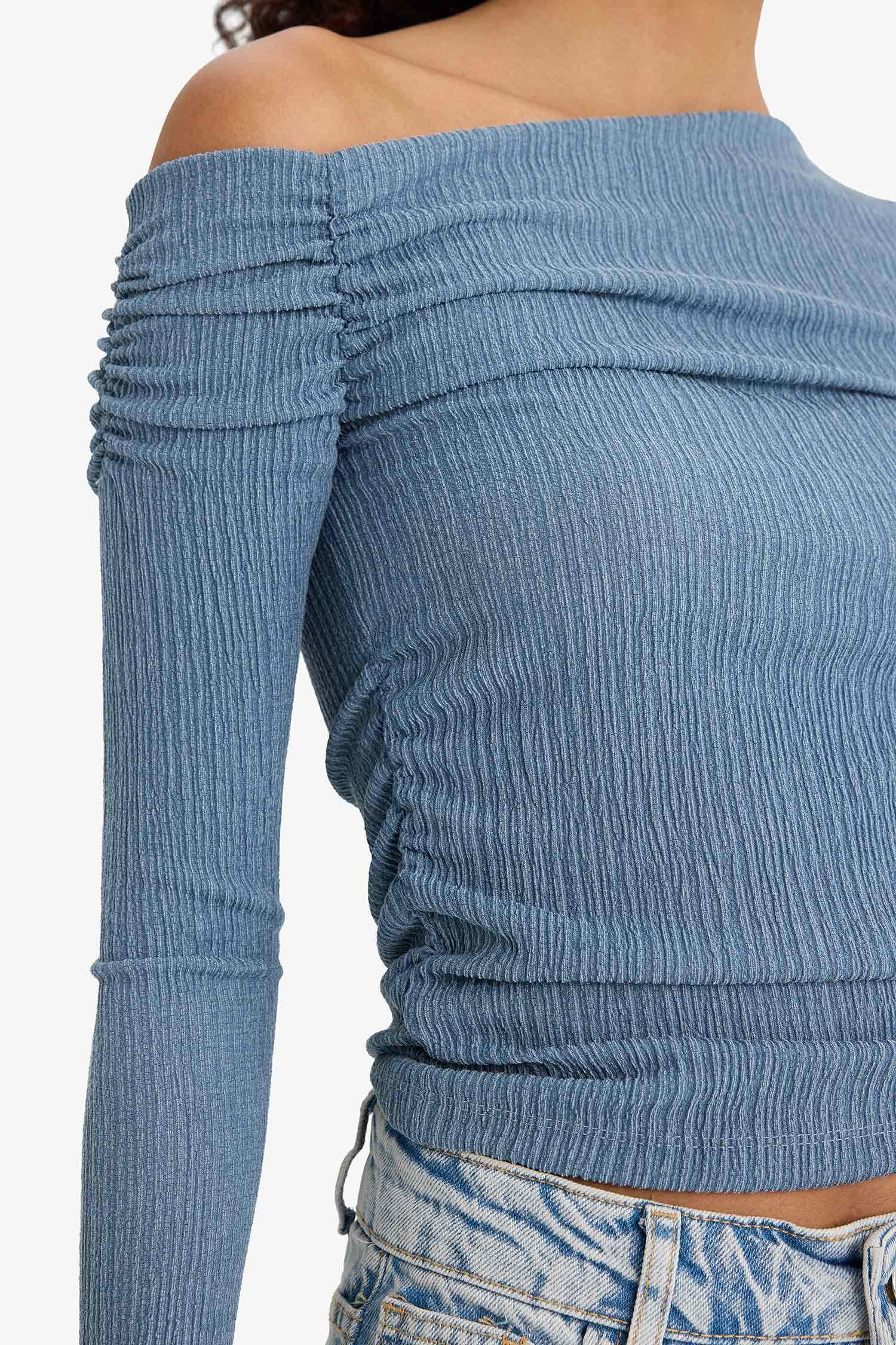 بلوزة ردن طويل مضلع سليم فيت بكتف واحد