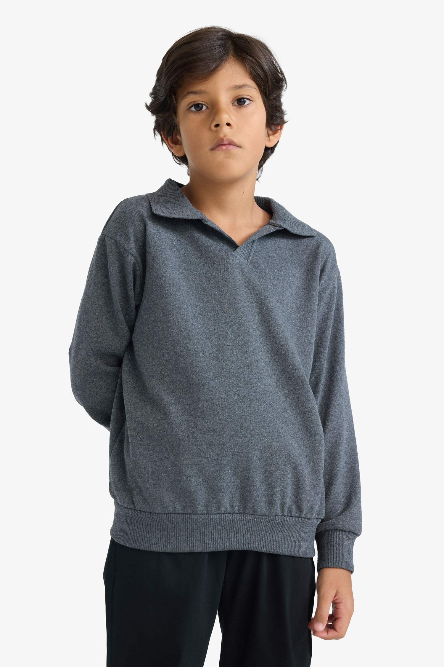 Erkek Çocuk Apaş Yaka Sweatshirt