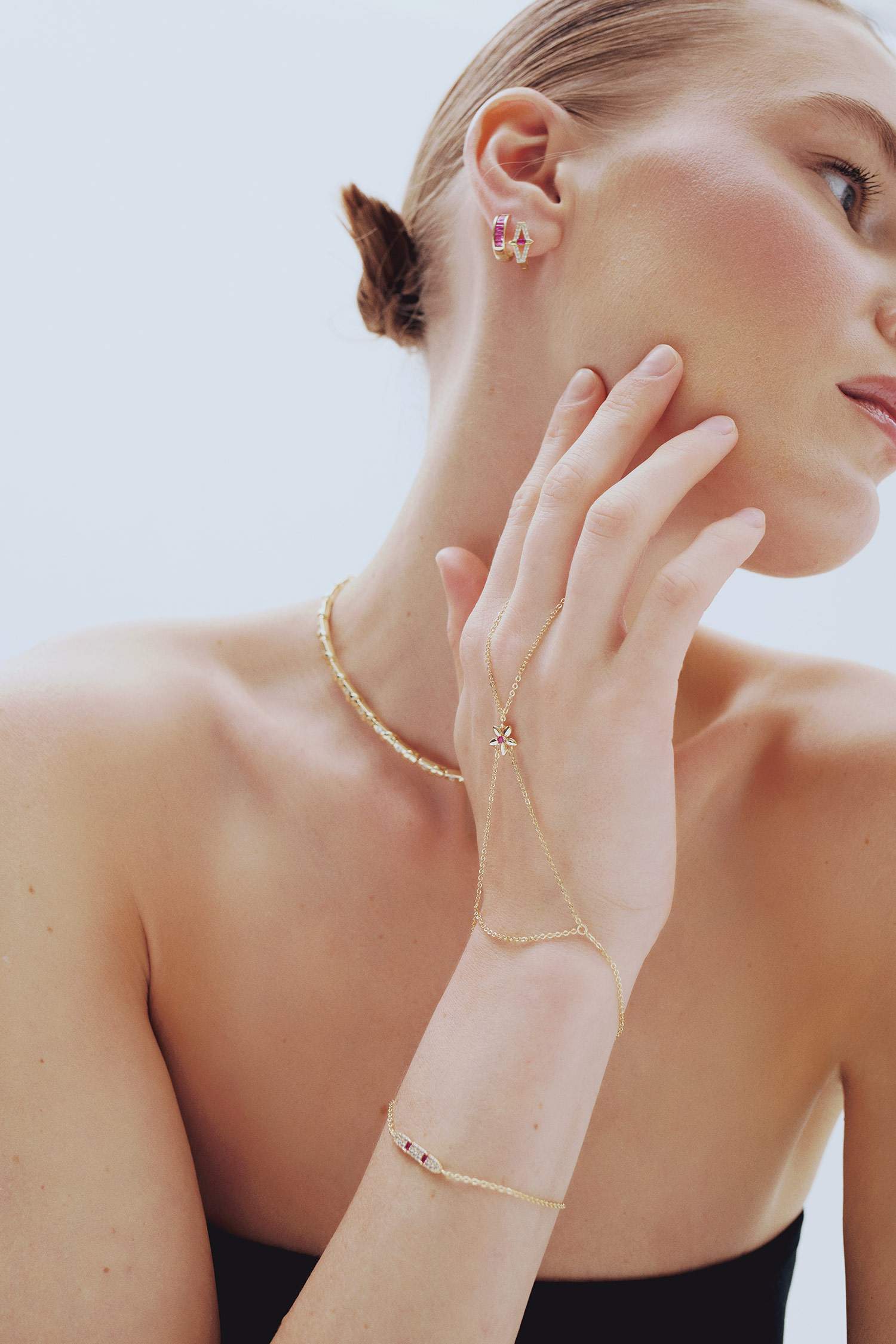 Reis x DeFacto Gold Plated Cemre Star Themed Gold Shahmaran